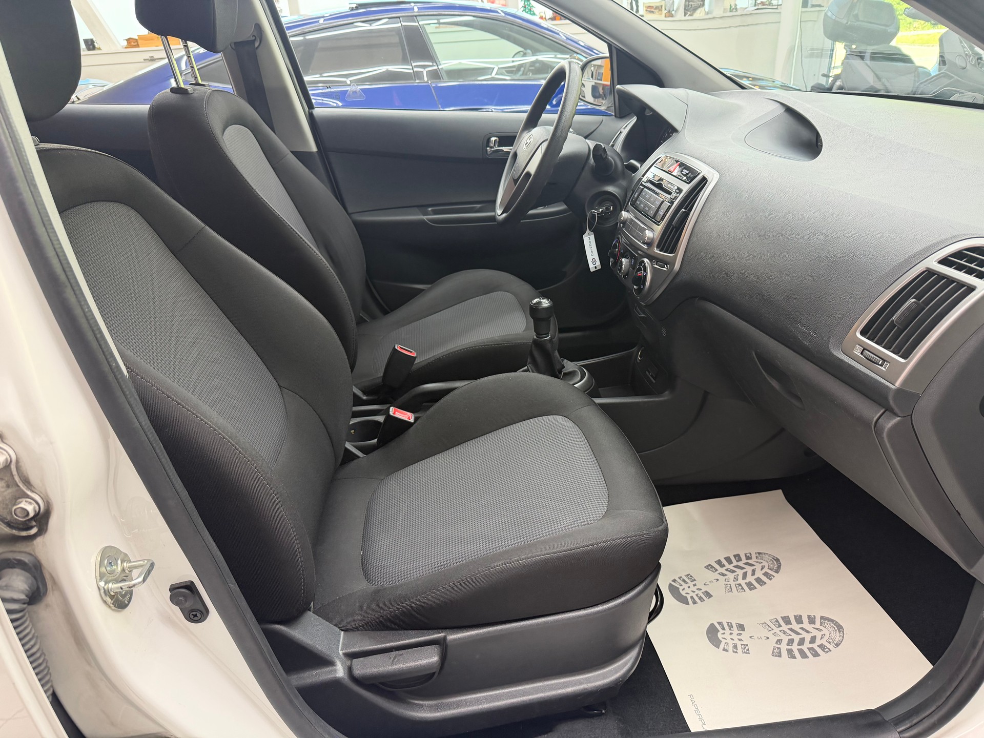 HYUNDAI i20 1.2 Pica-image-14