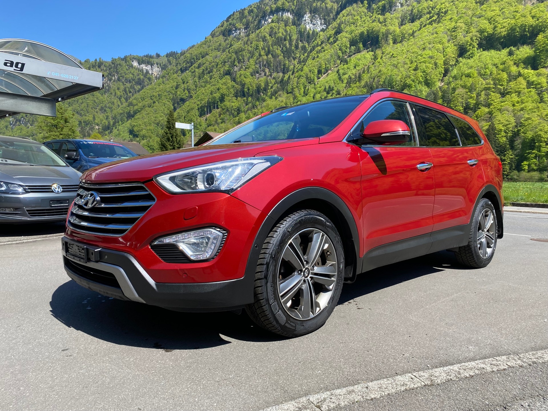 HYUNDAI Santa Fe 2.2 CRDI Premium 4WD Automatic-image-1