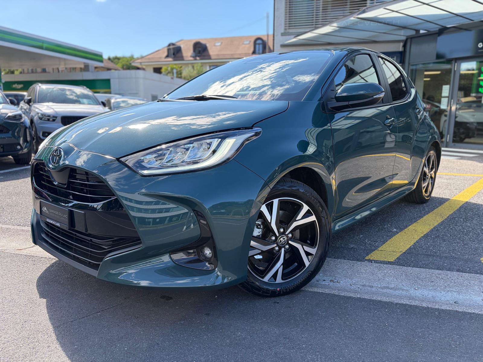 TOYOTA Yaris 1.5 Trend e-CVT-image-1