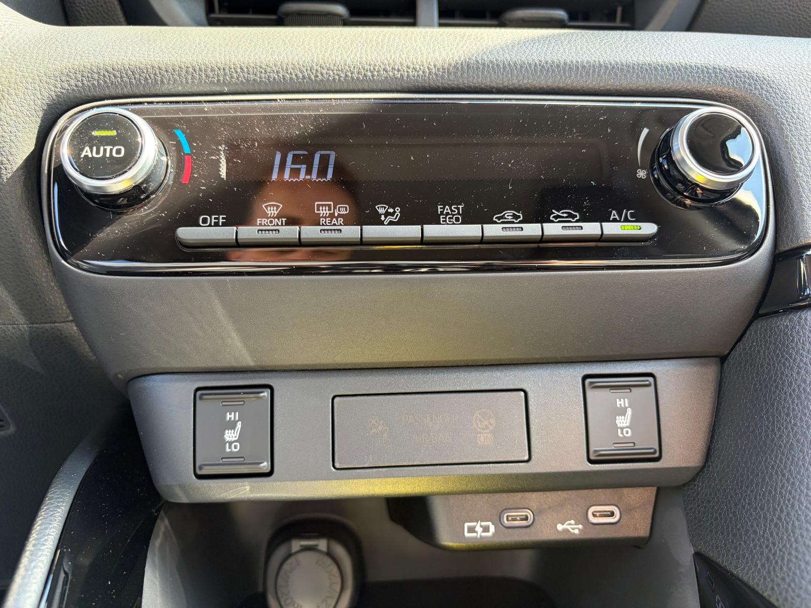 TOYOTA Yaris 1.5 Trend e-CVT-image-18