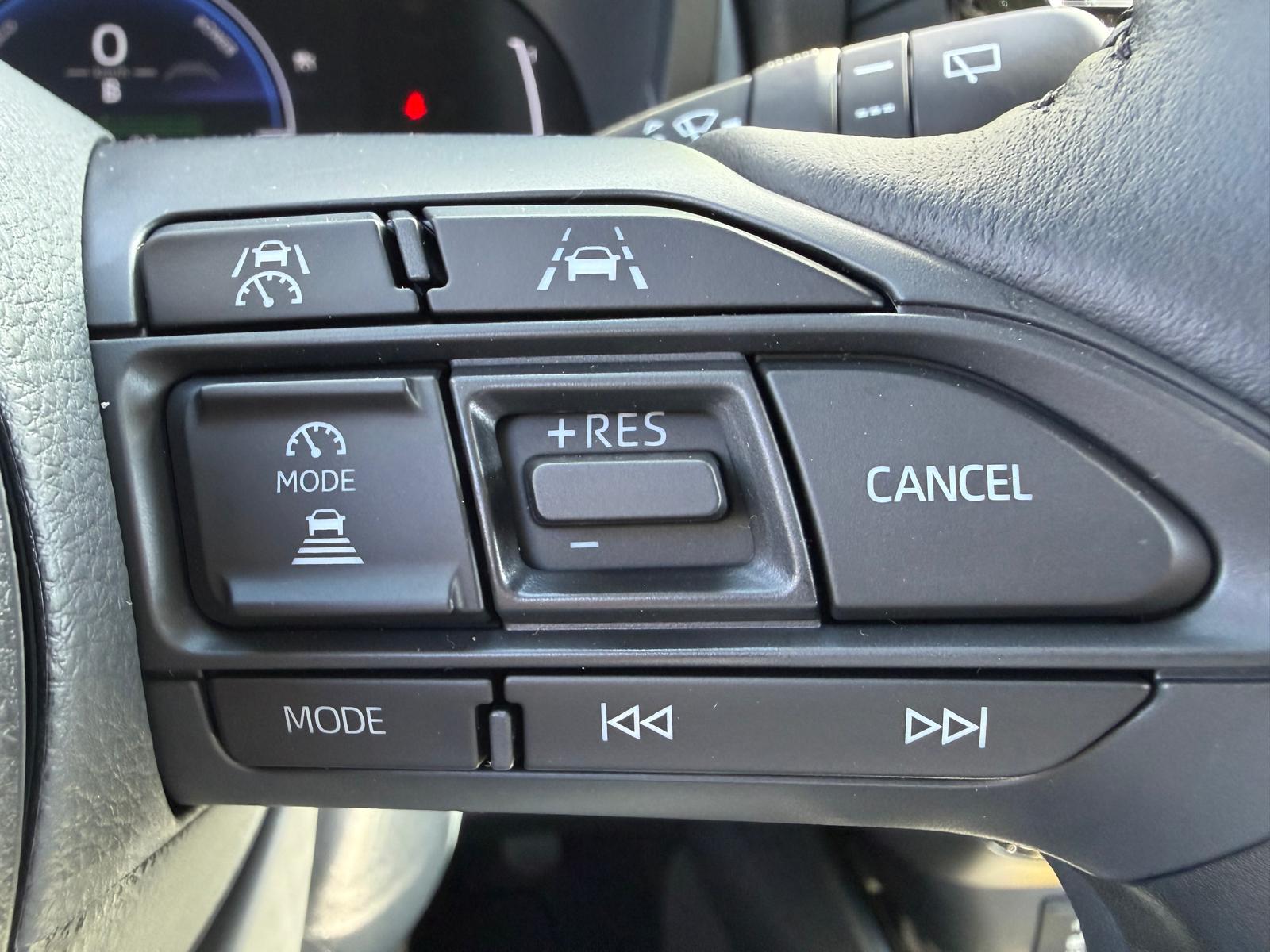 TOYOTA Yaris 1.5 Trend e-CVT-image-13