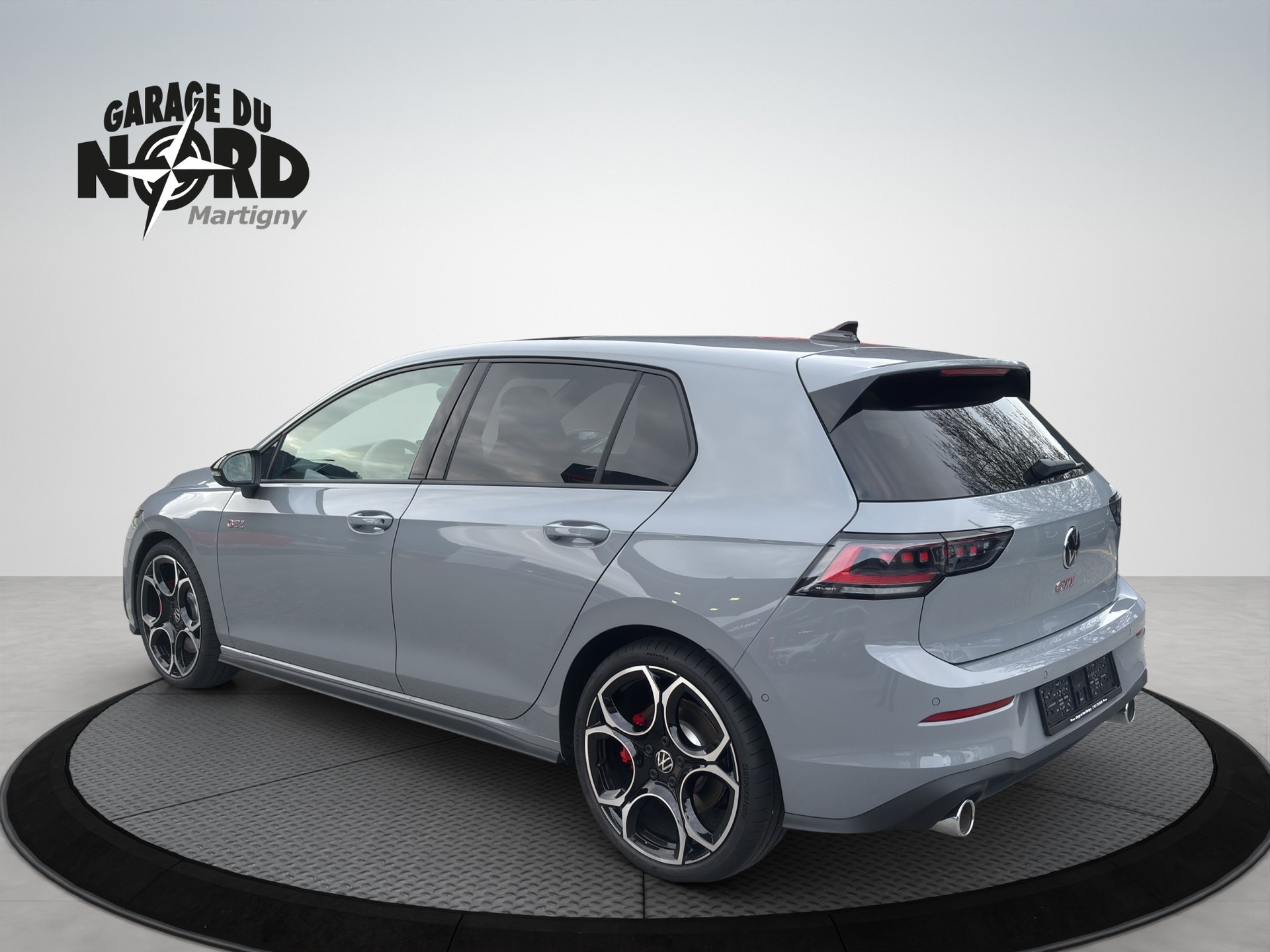 VW Golf 2.0 TSI GTI DSG-image-3