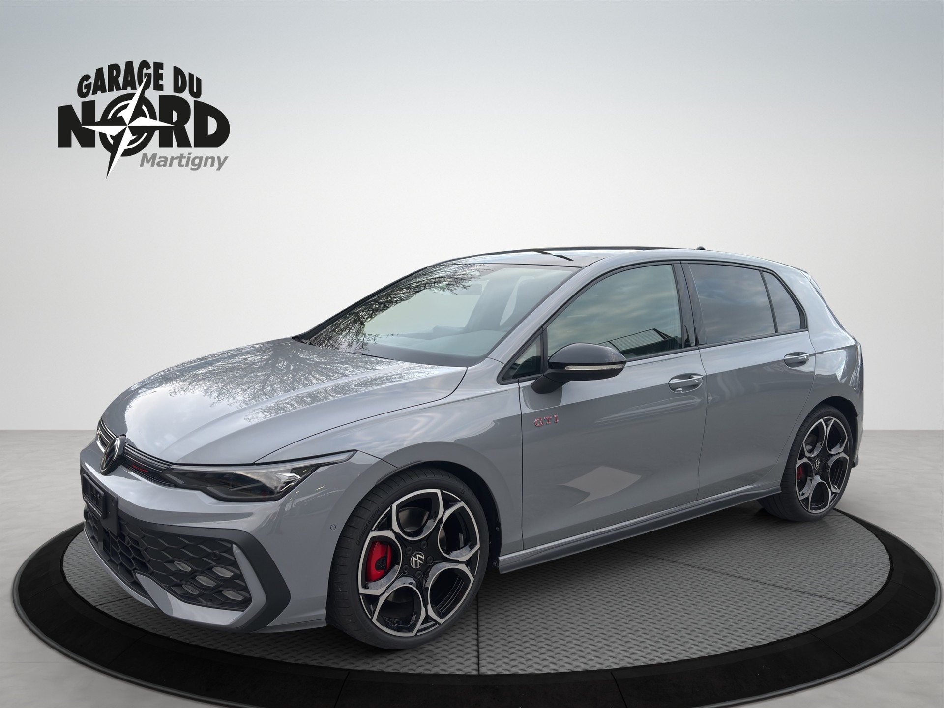 VW Golf 2.0 TSI GTI DSG-image-0