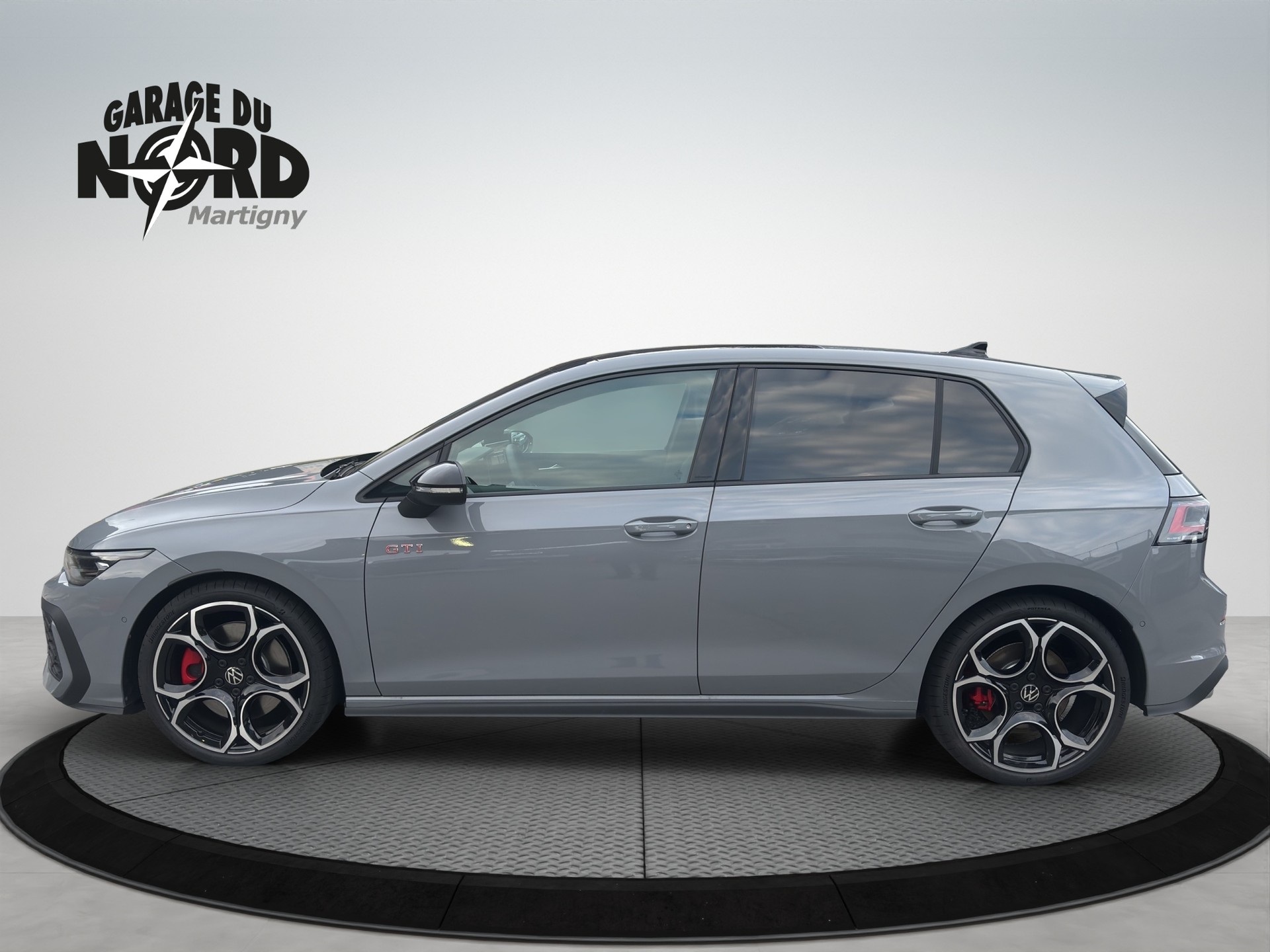 VW Golf 2.0 TSI GTI DSG-image-2
