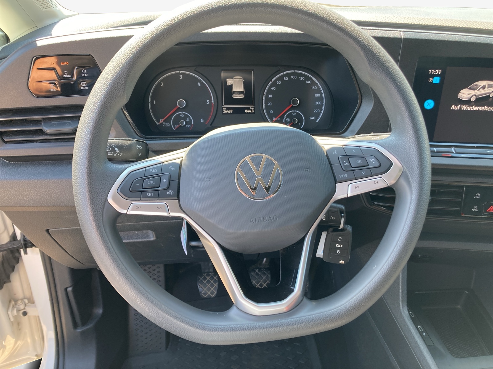 VW Caddy Cargo 2.0TDI 4Motion-image-9