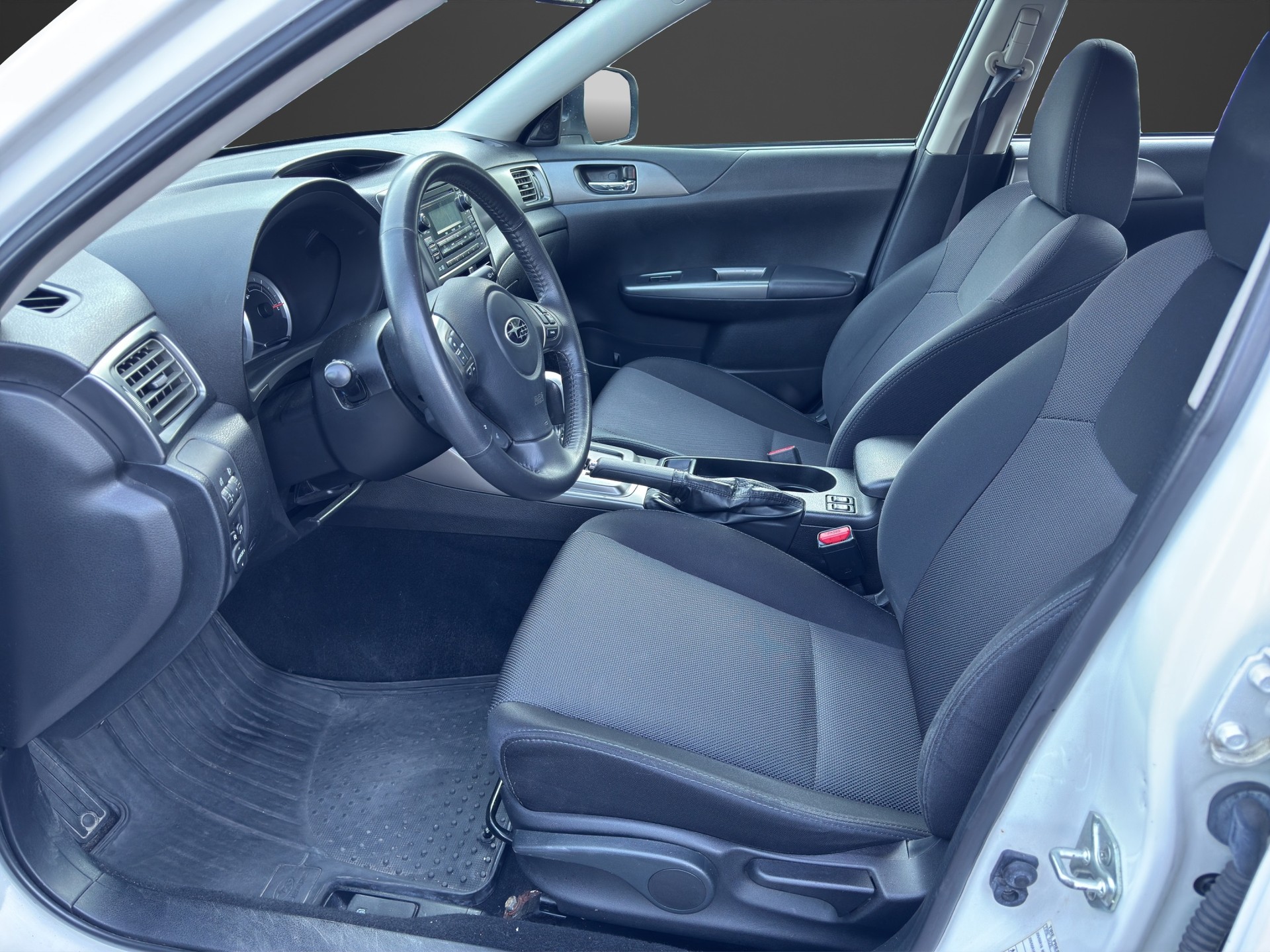 SUBARU Impreza 2.0R Swiss Automatic-image-13