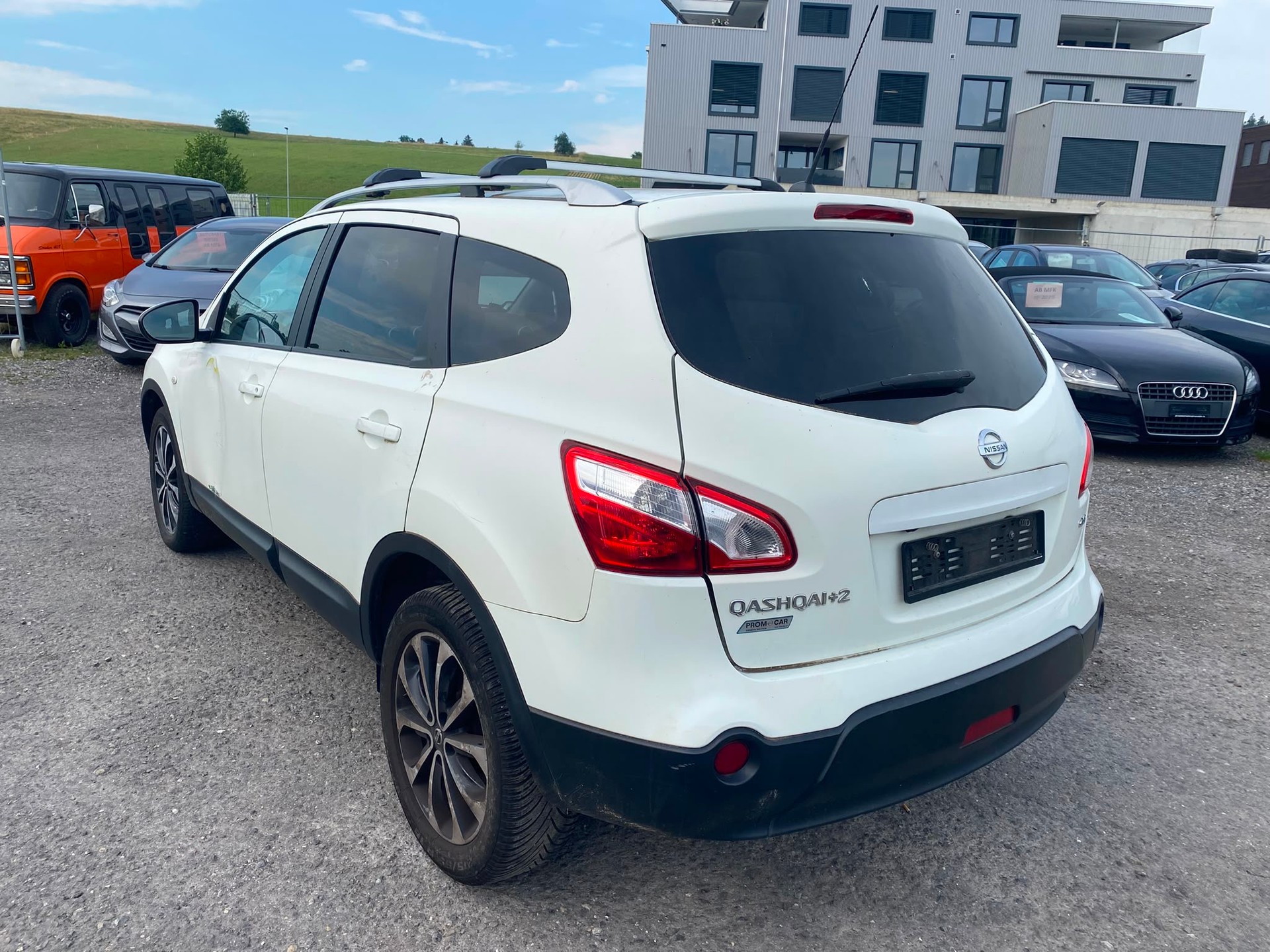 NISSAN Qashqai +2 2.0 dCi 4WD tekna Automatic-image-3