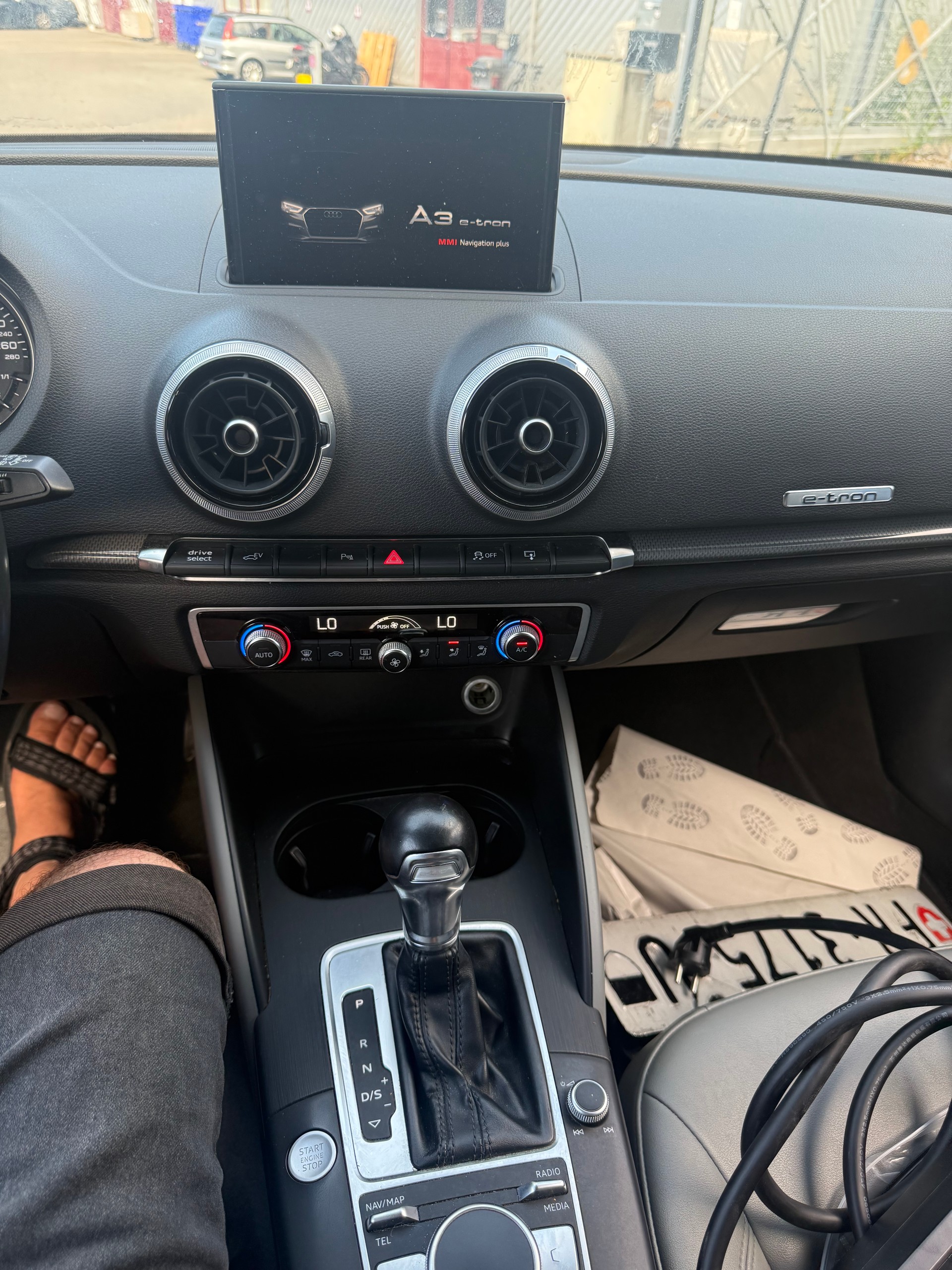 AUDI Audi A3, hybride électrique-image-11