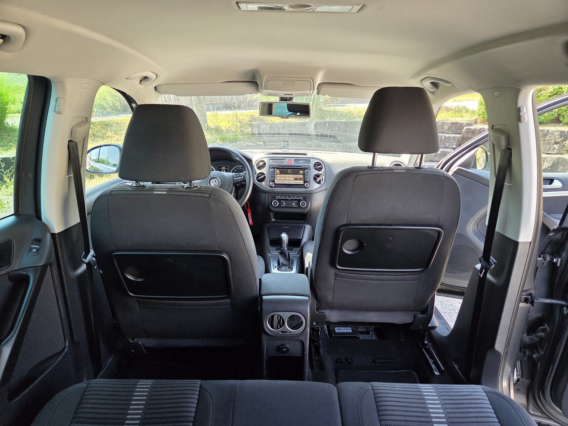 VW Tiguan 2.0 TDI Team DSG-image-8