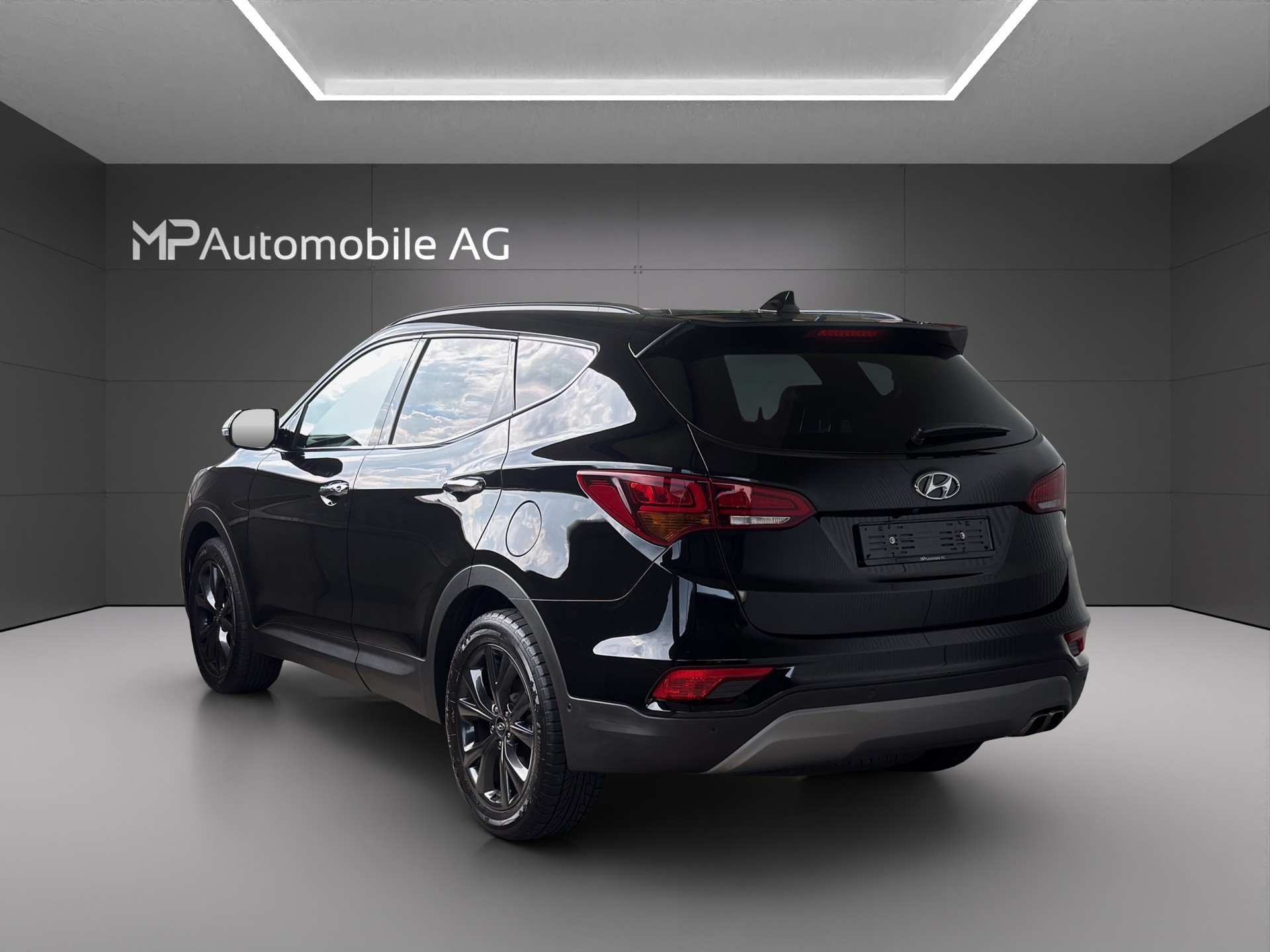 HYUNDAI Santa Fe 2.2 CRDI Vertex 4WD Automatic-image-4
