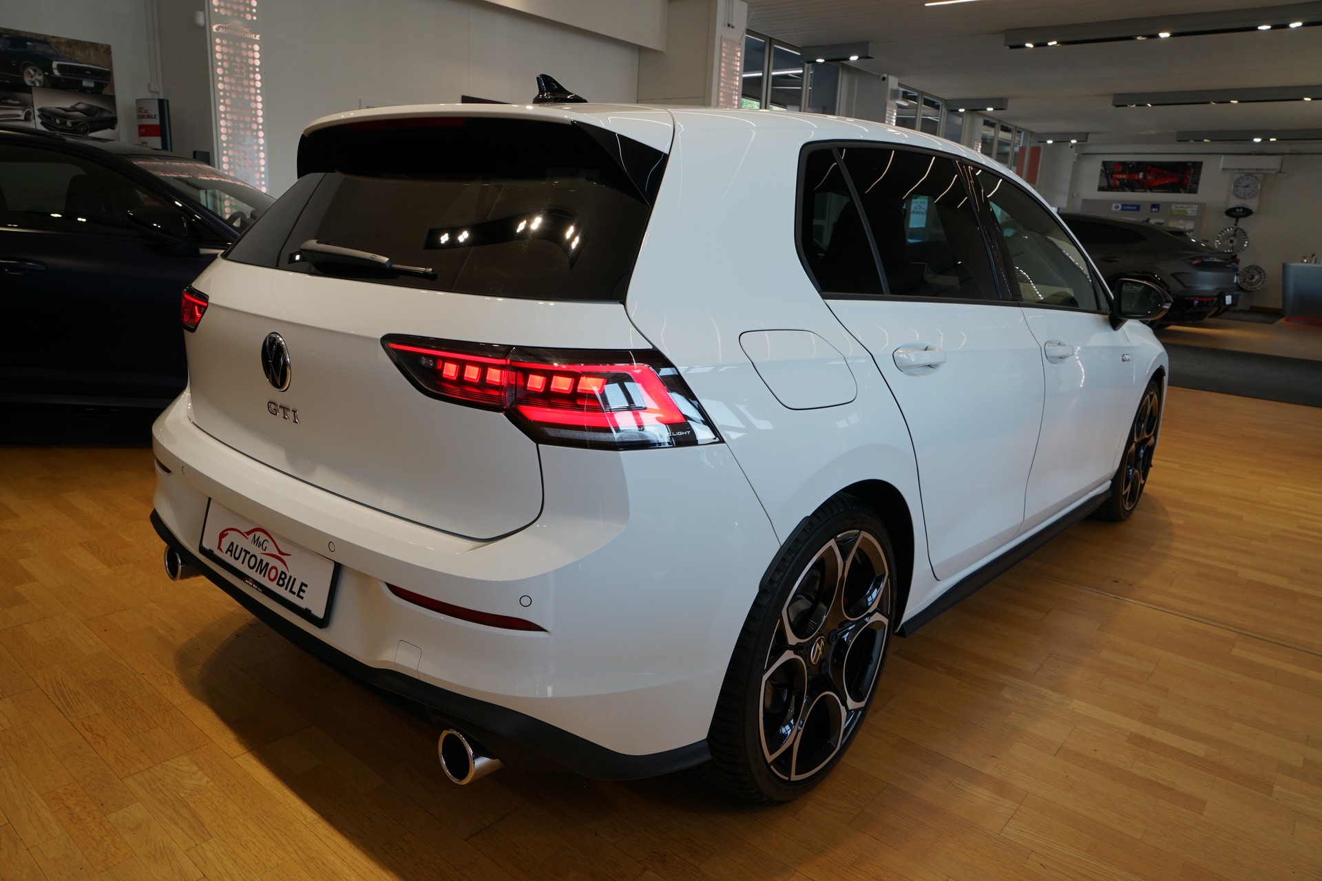 VW Golf 2.0 TSI GTI DSG-image-6