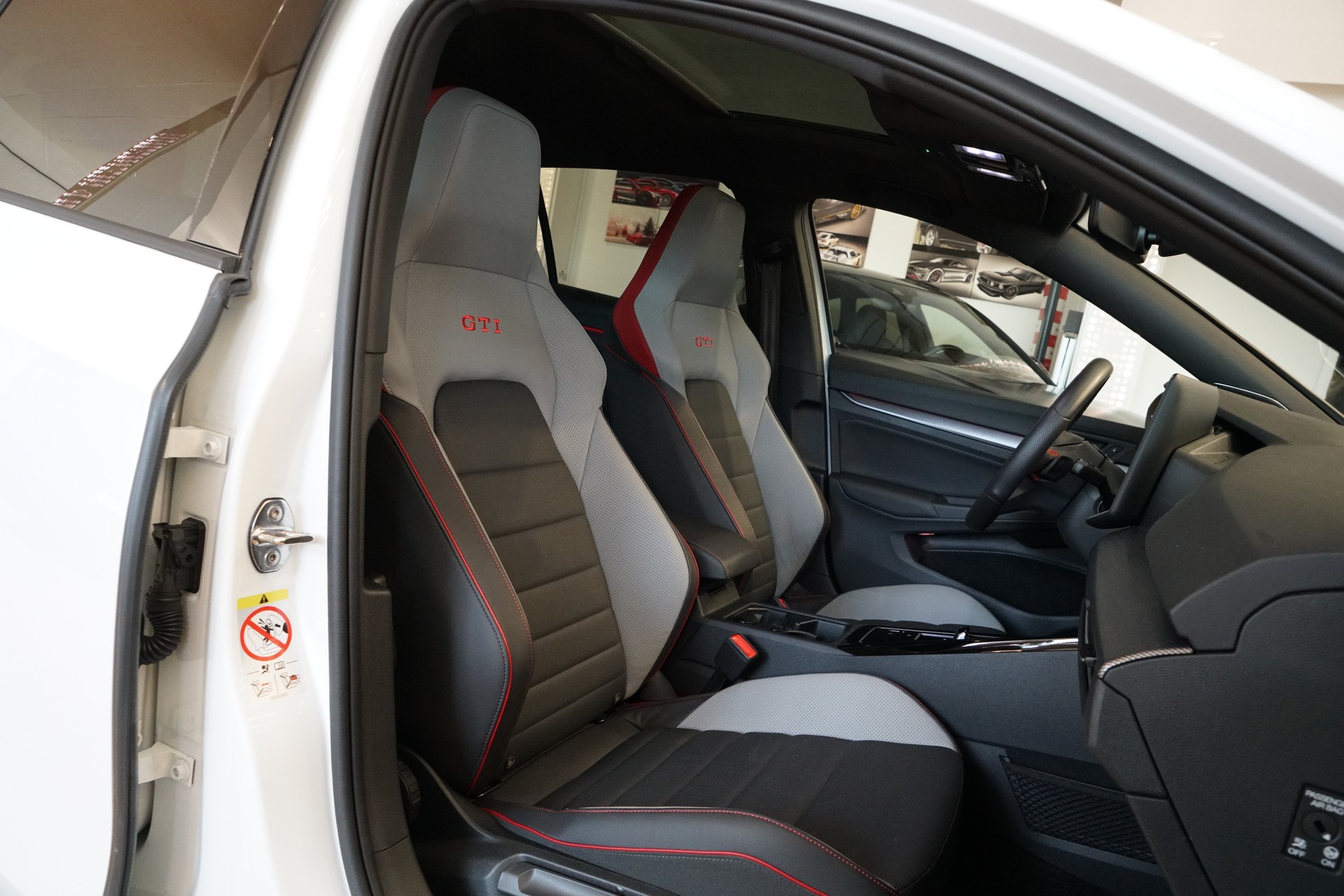 VW Golf 2.0 TSI GTI DSG-image-22