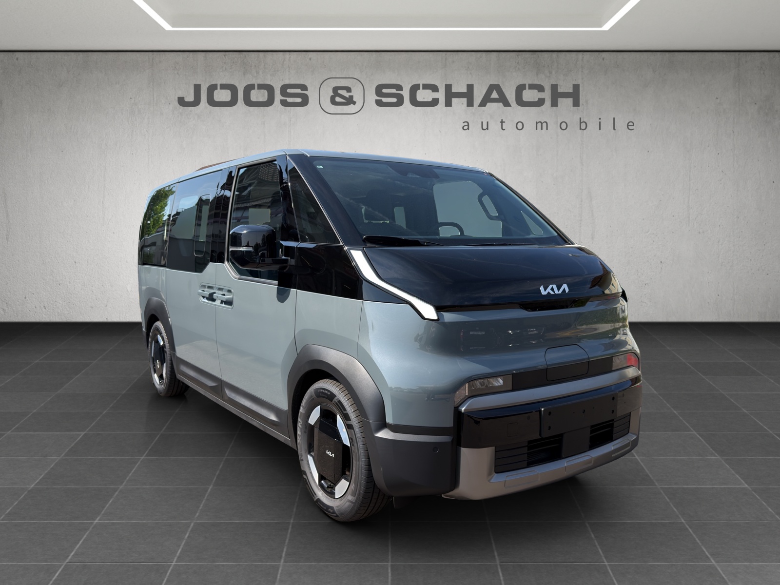KIA PV5 Passenger 71.2 kWh Plus-image-2
