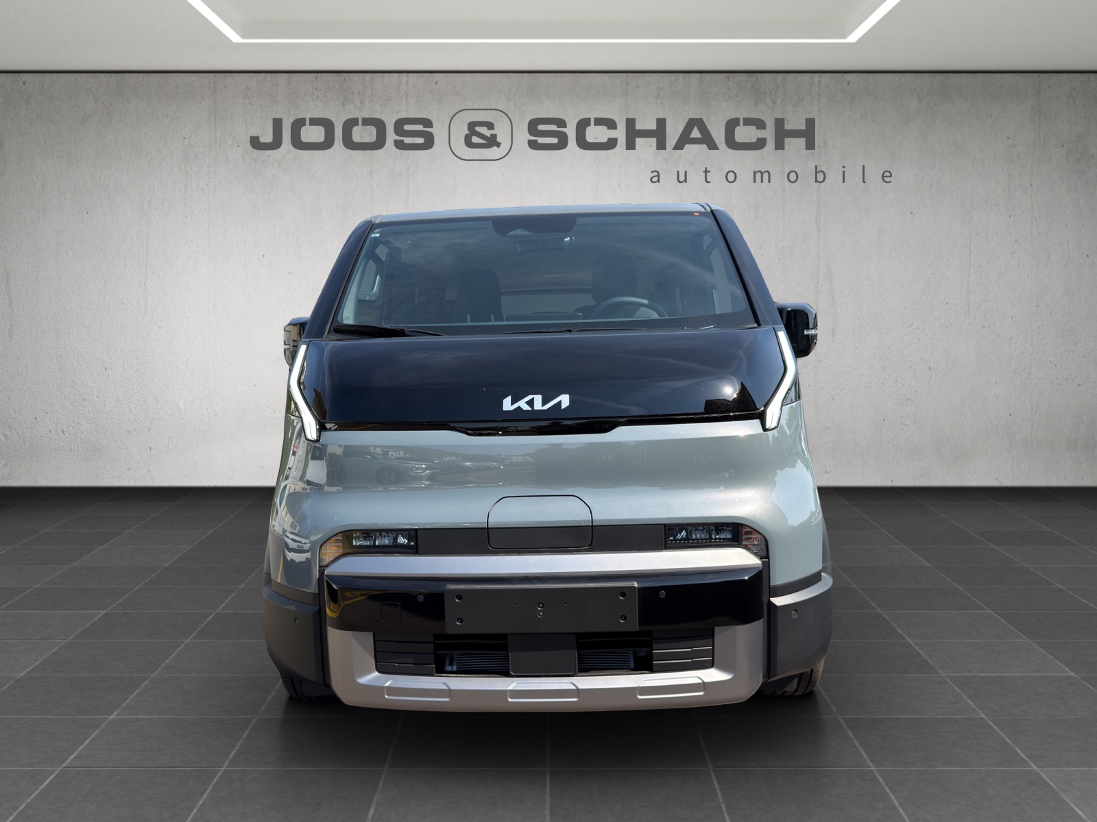KIA PV5 Passenger 71.2 kWh Plus-image-1
