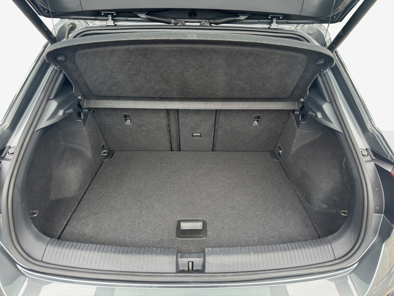 VW T-Roc 1.5 TSI EVO R-Line DSG-image-11