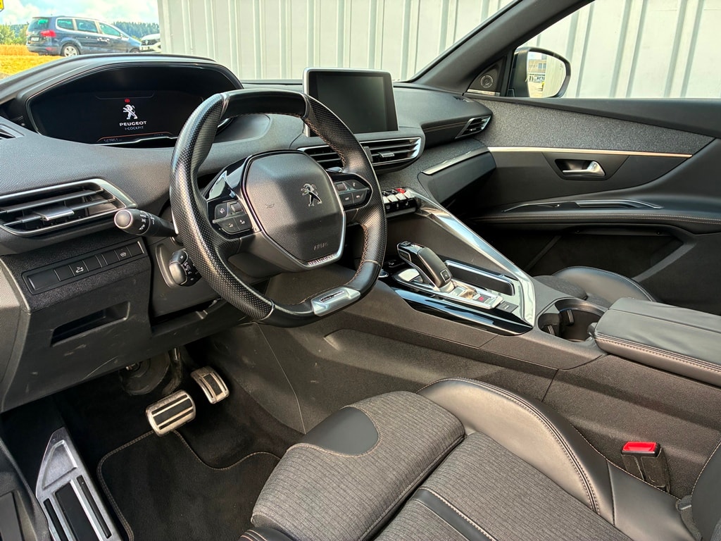 PEUGEOT 3008 1.6 THP GT Line EAT-image-6
