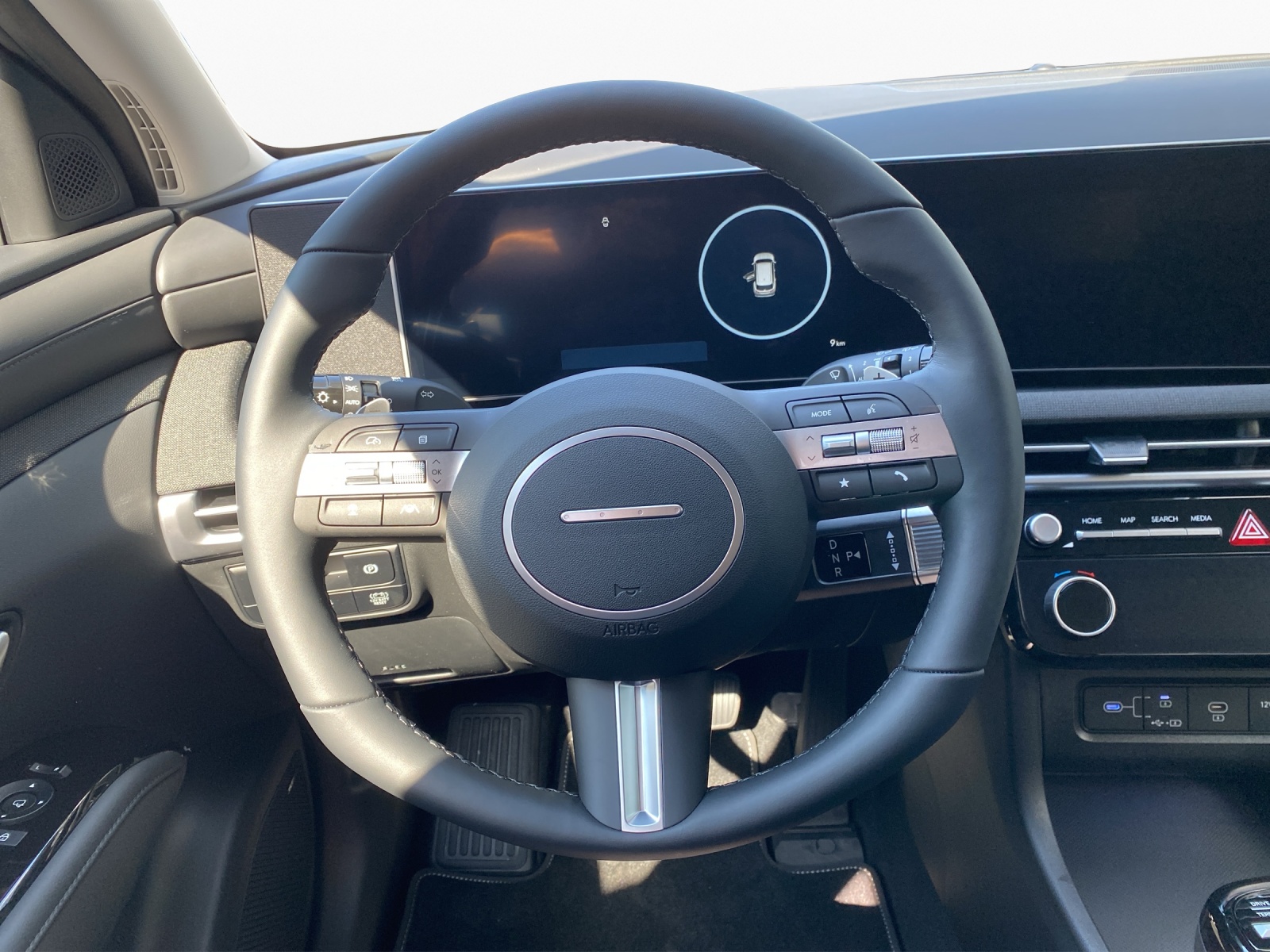 HYUNDAI Tucson 1.6 T-GDi HEV Amplia 4WD-image-12