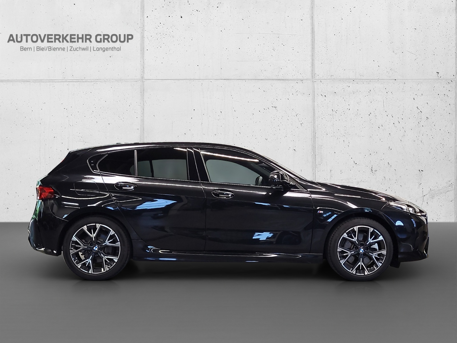 BMW 123 xDrive M Sport Pro St-showroom-element-3