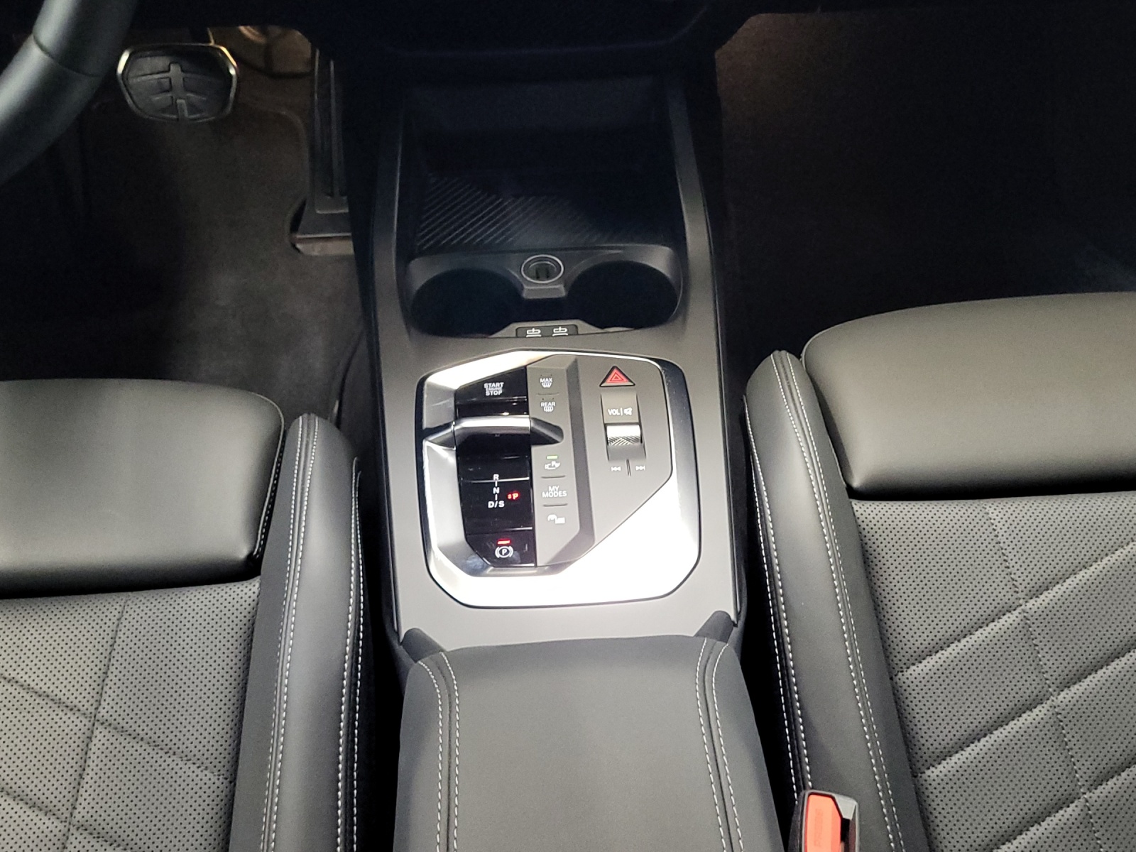 BMW 123 xDrive M Sport Pro St-image-17