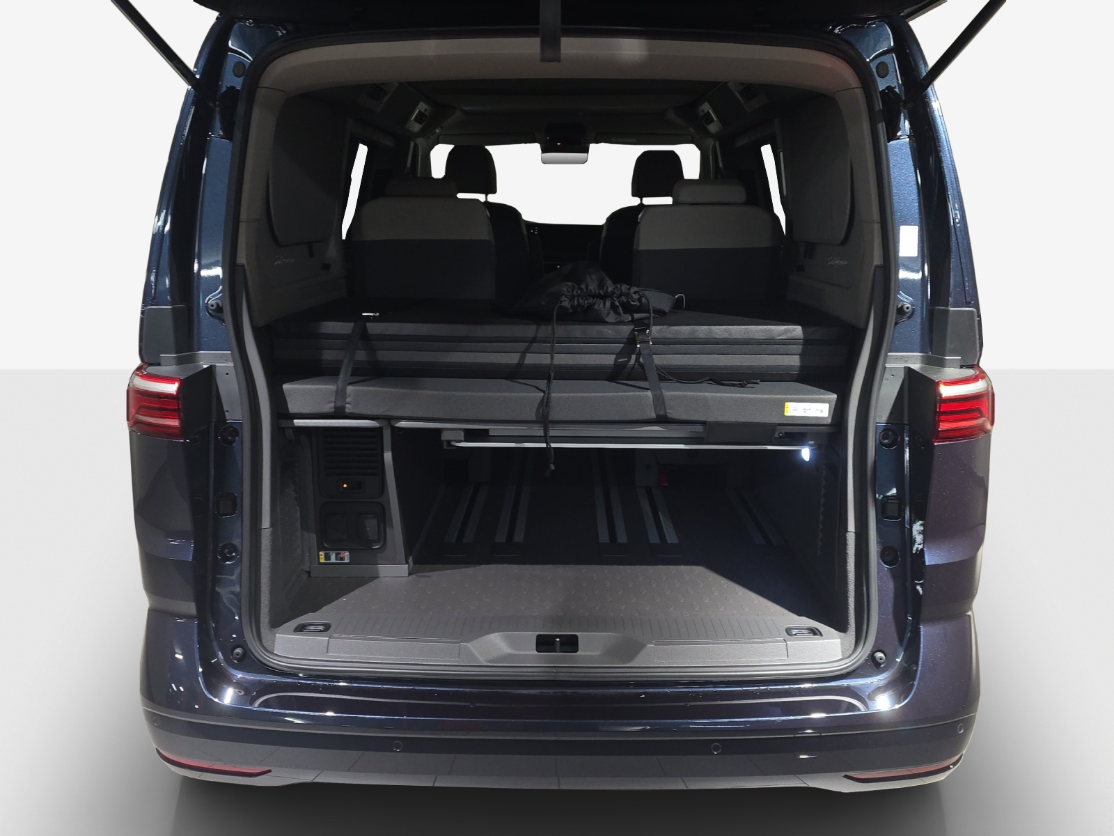 VW California eHybrid Beach Tour 4Motion-image-12