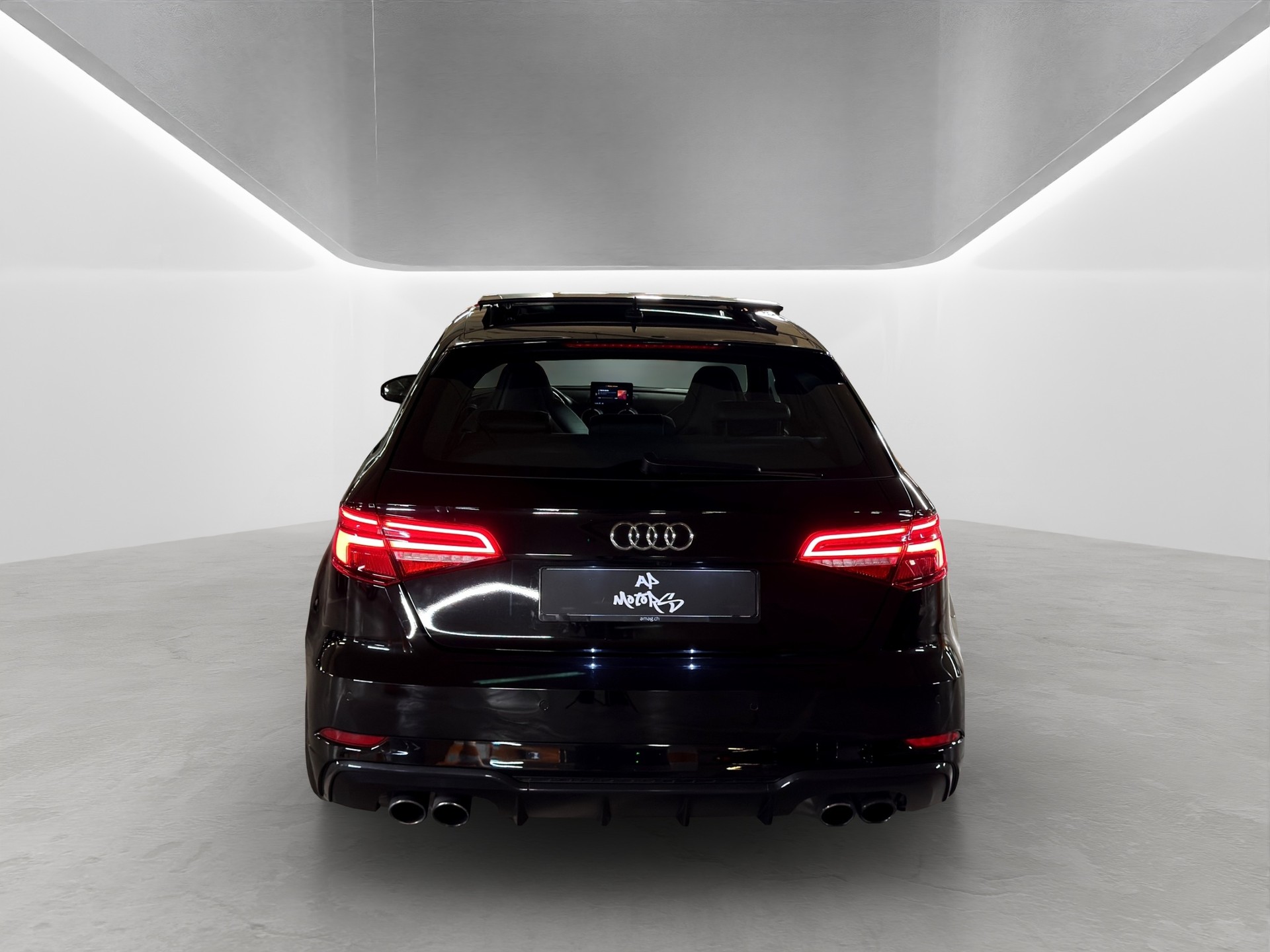 AUDI S3 Sportback 2.0 TFSI quattro S-tronic-image-5