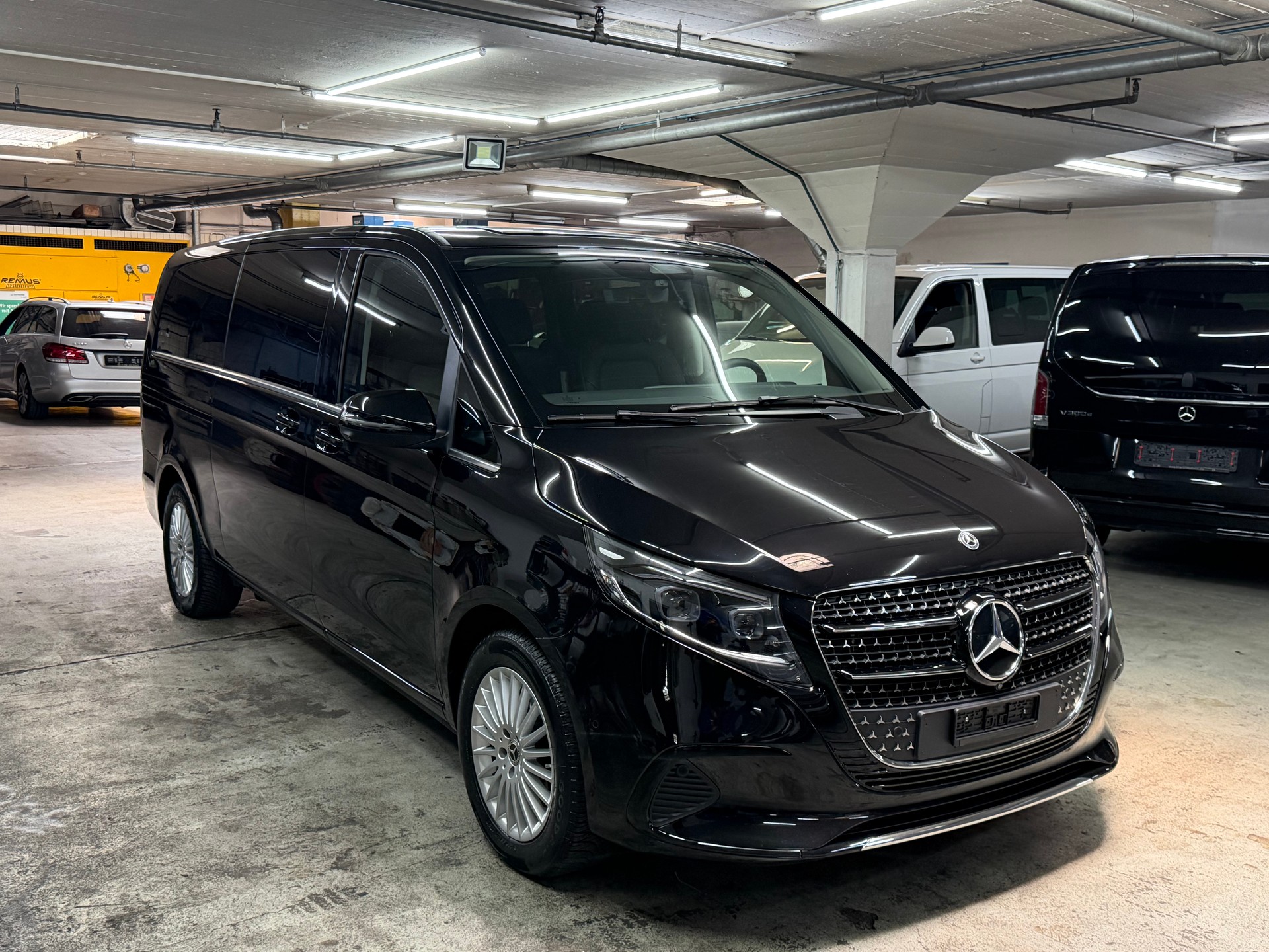 MERCEDES-BENZ V 300 d extralang Avantgarde 9G-Tronic