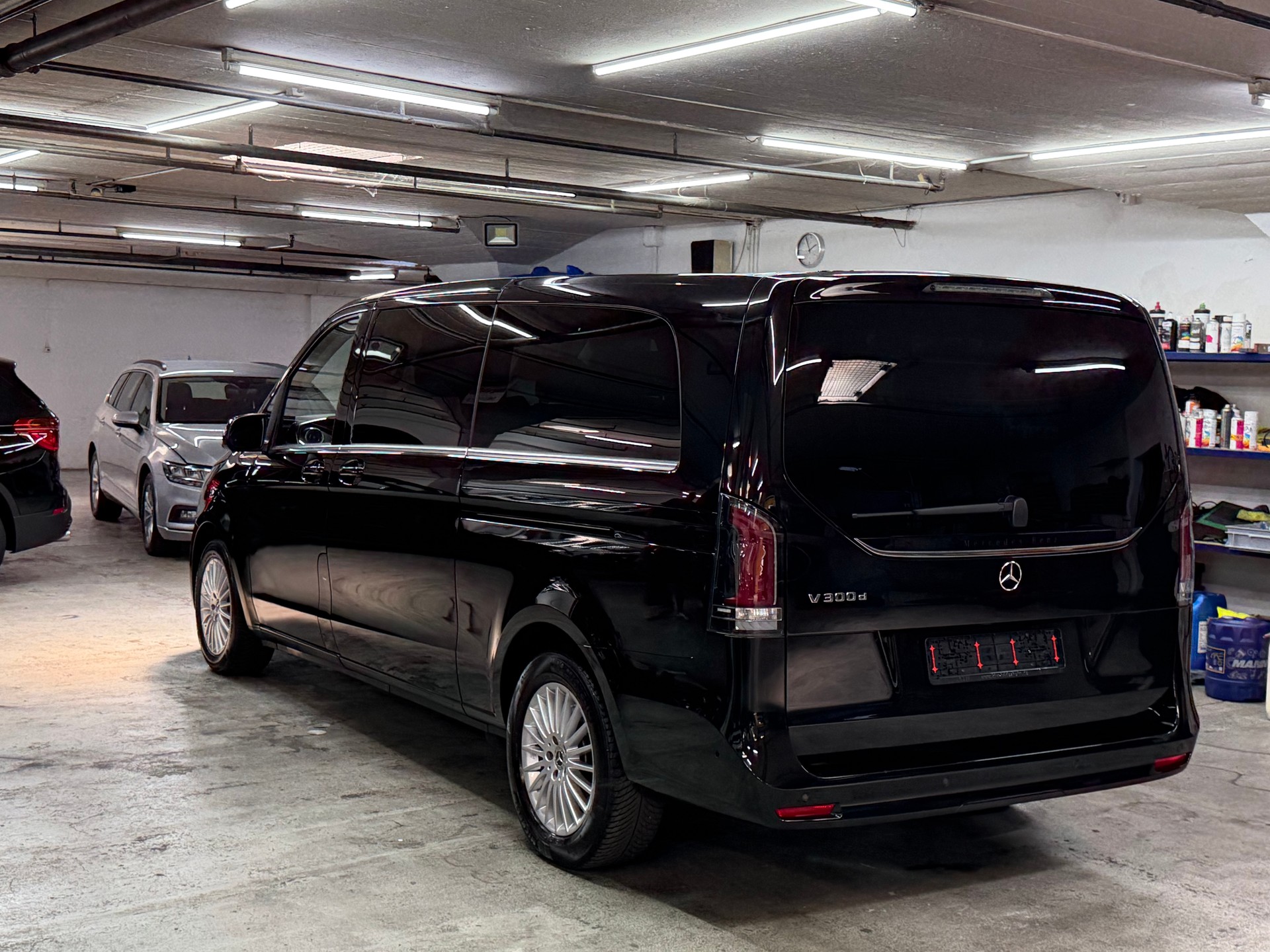 MERCEDES-BENZ V 300 d extralang Avantgarde 9G-Tronic-image-15