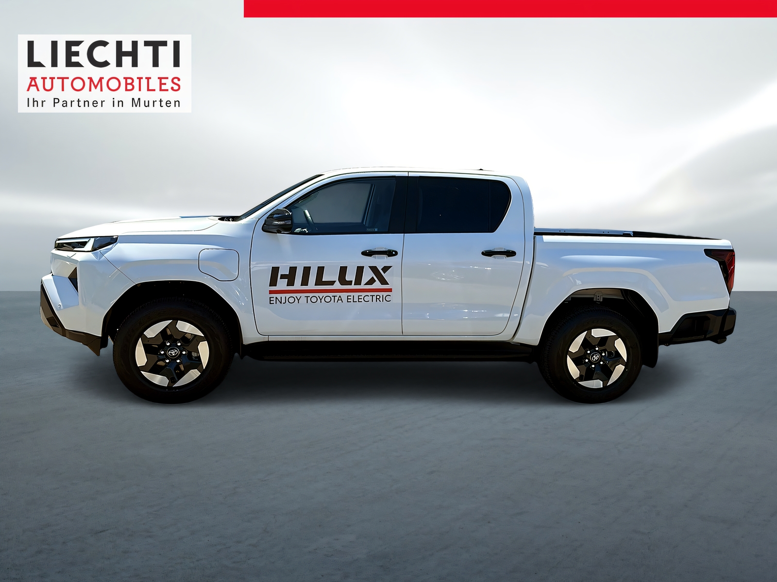 TOYOTA Hilux BEV 59.2 kWh Style Double Cab AWD-image-1