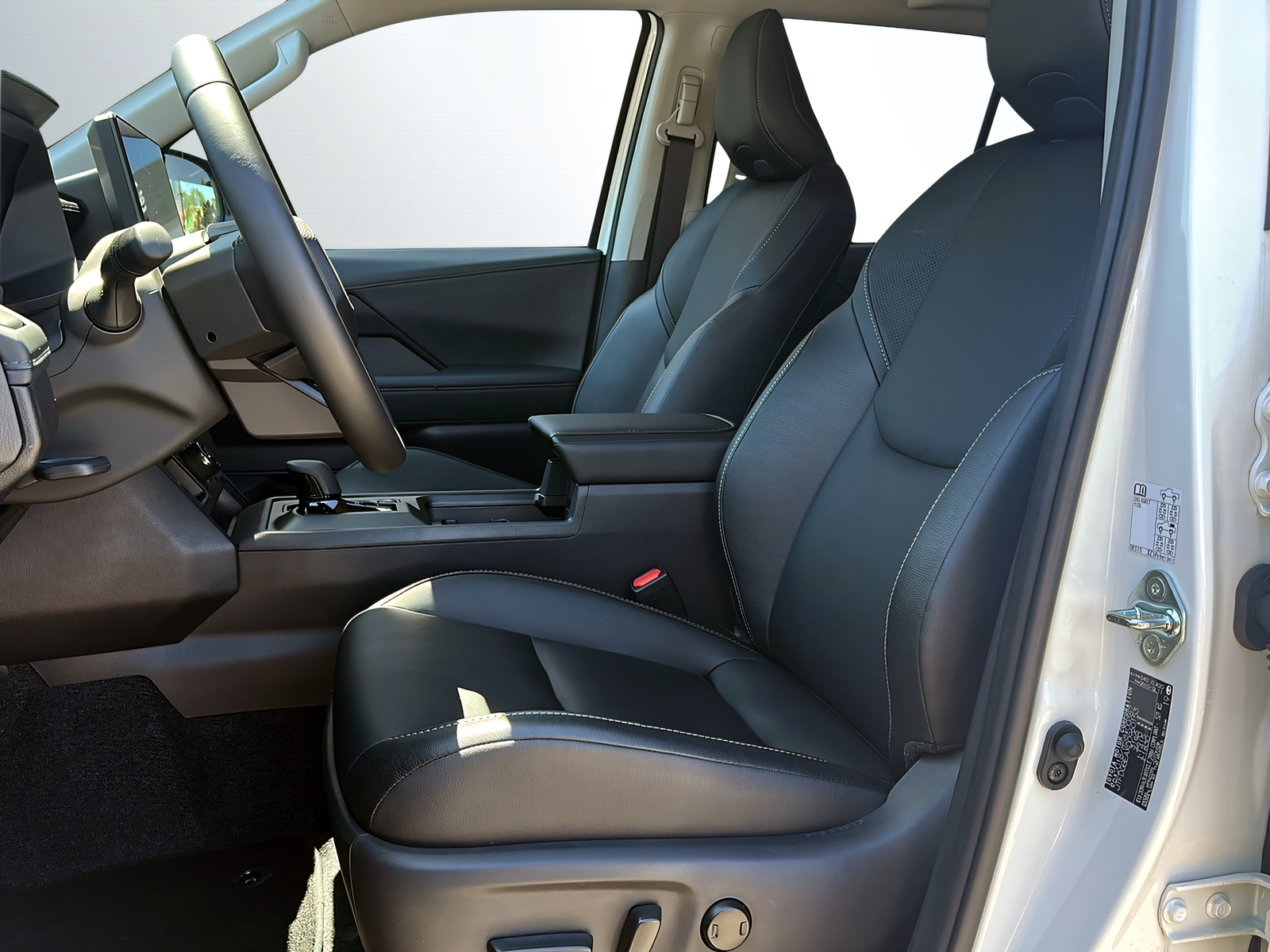 TOYOTA Hilux BEV 59.2 kWh Style Double Cab AWD-image-3
