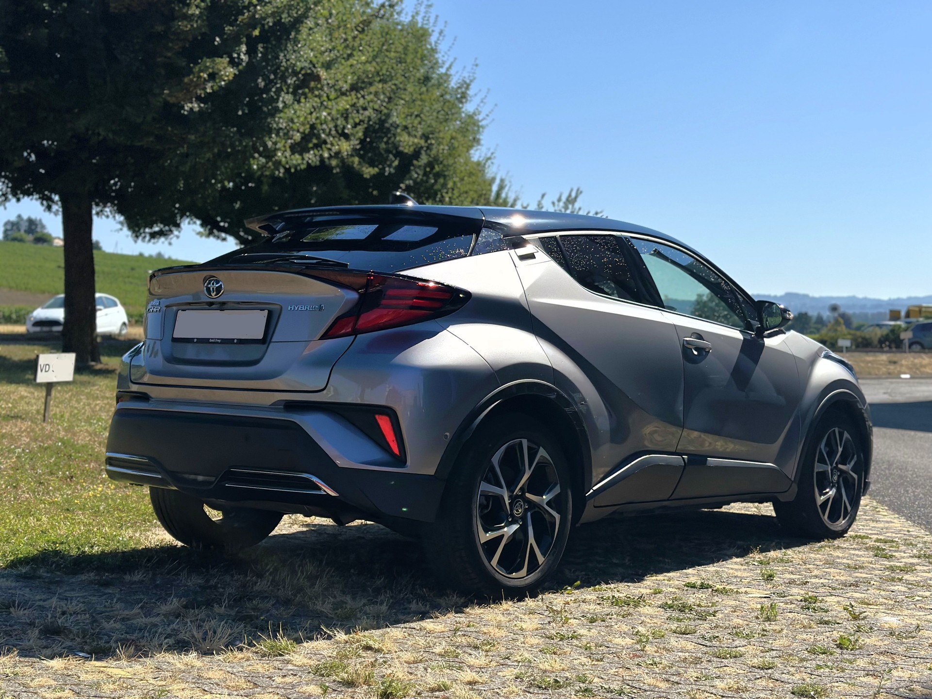 TOYOTA C-HR 2.0 HSD CVT Trend-image-4