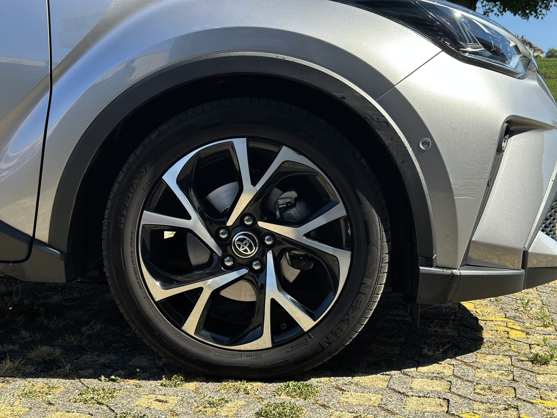 TOYOTA C-HR 2.0 HSD CVT Trend-image-3