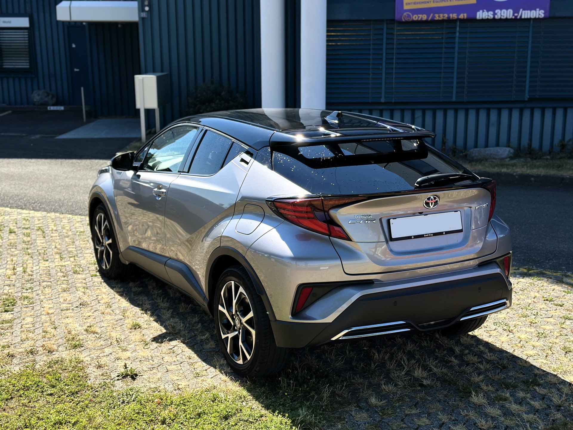 TOYOTA C-HR 2.0 HSD CVT Trend-image-6