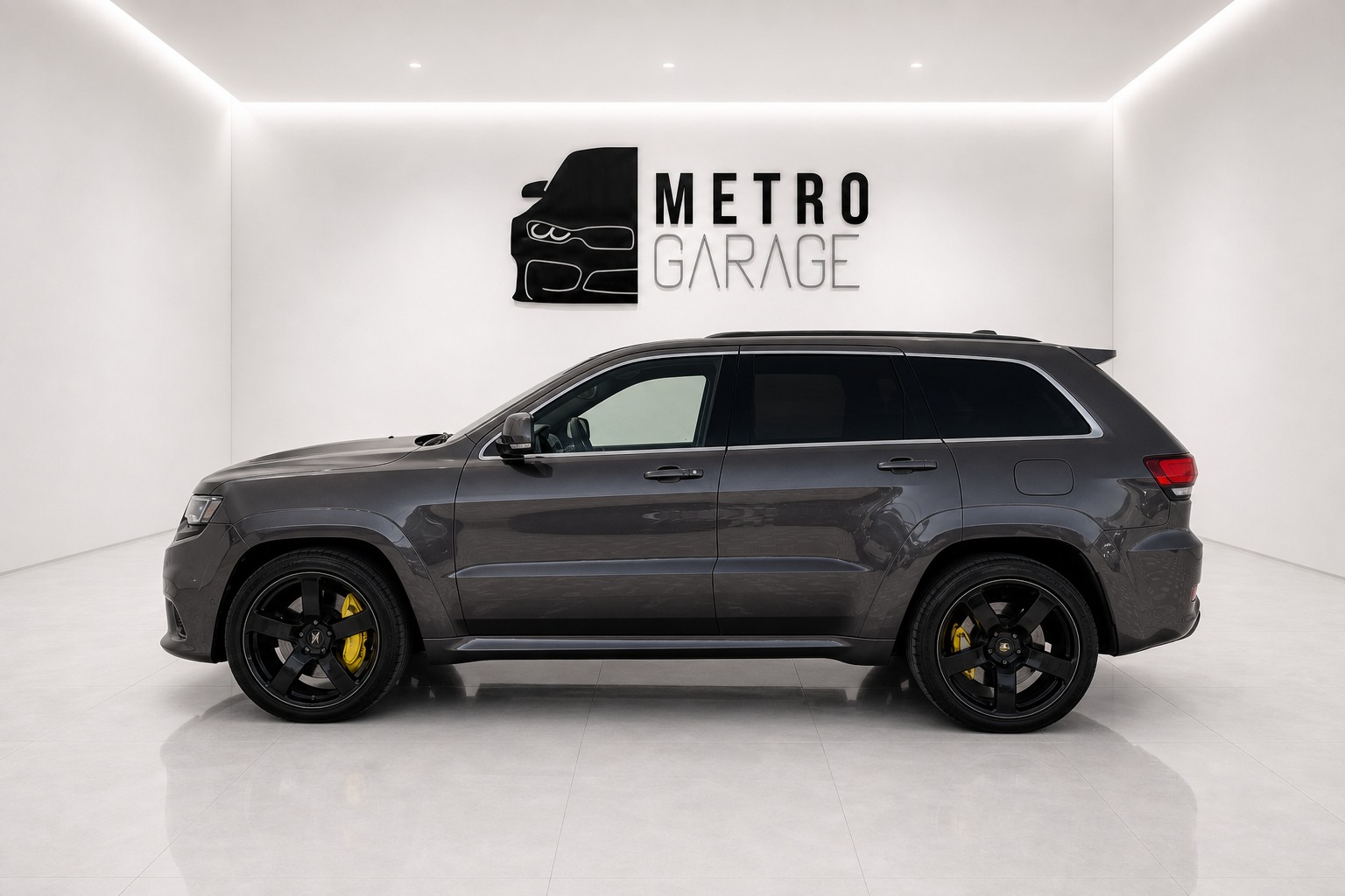 JEEP Grand Cherokee 6.4 V8 HEMI SRT8 Automatic-image-1