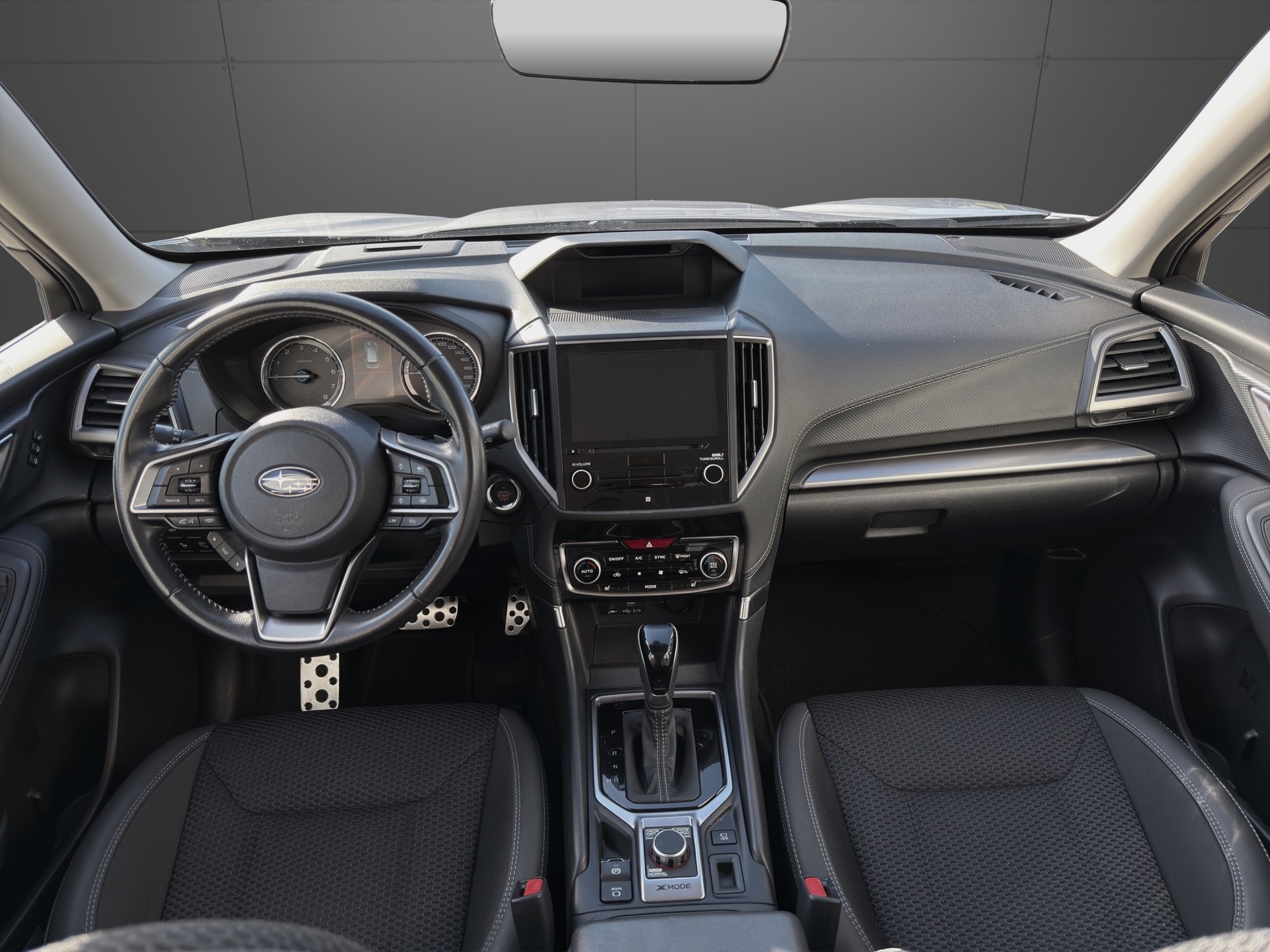 SUBARU Forester 2.0i e-Boxer Advantage Lineartronic-image-11