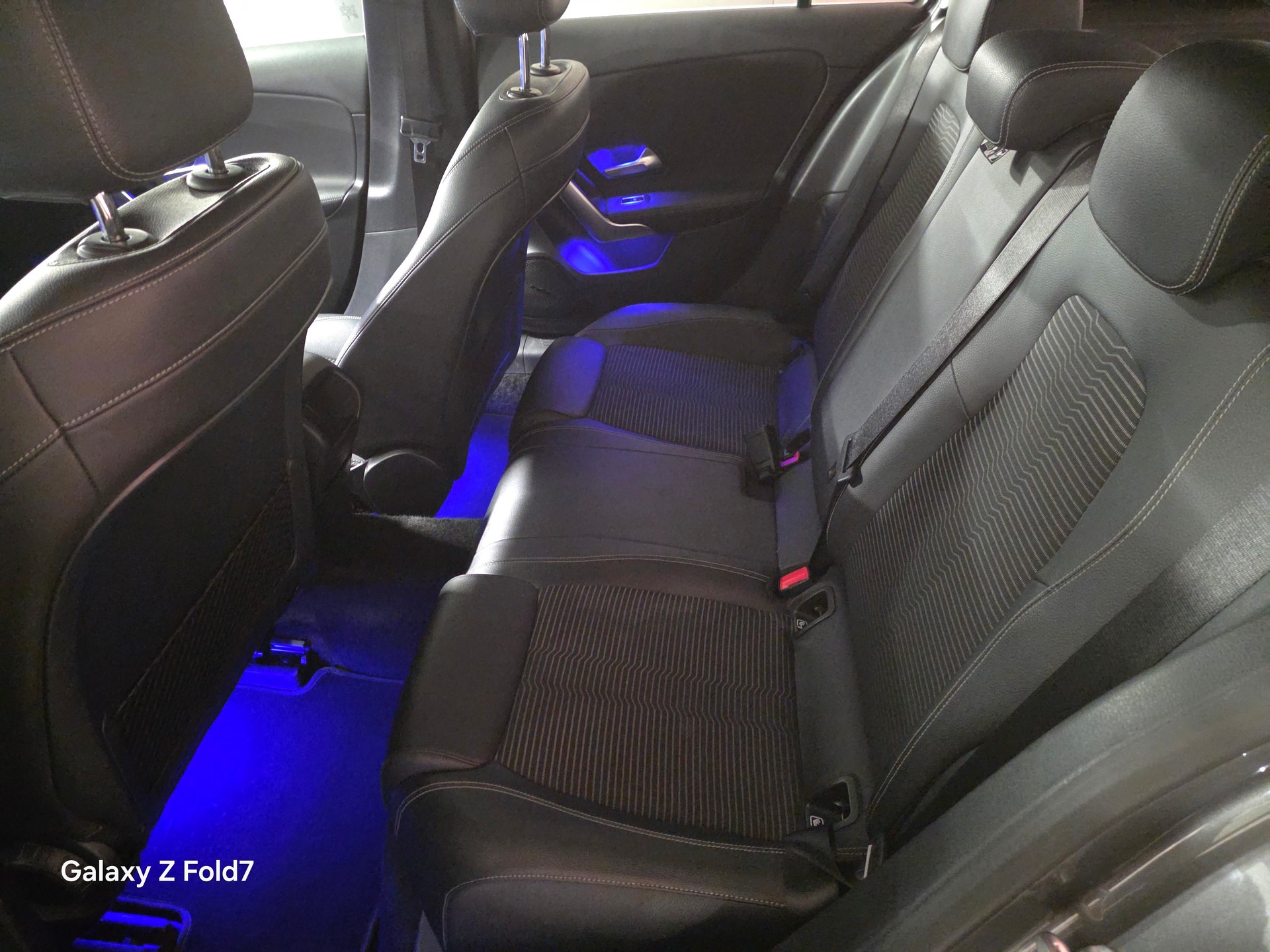 MERCEDES-BENZ A 180 Progressive-image-6