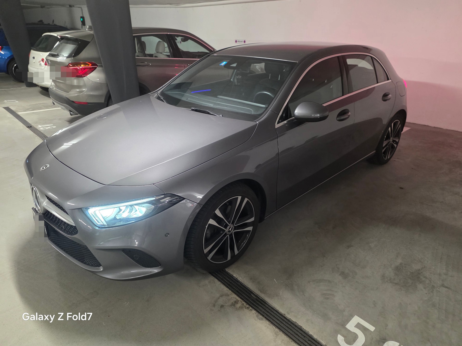 MERCEDES-BENZ A 180 Progressive-image-0