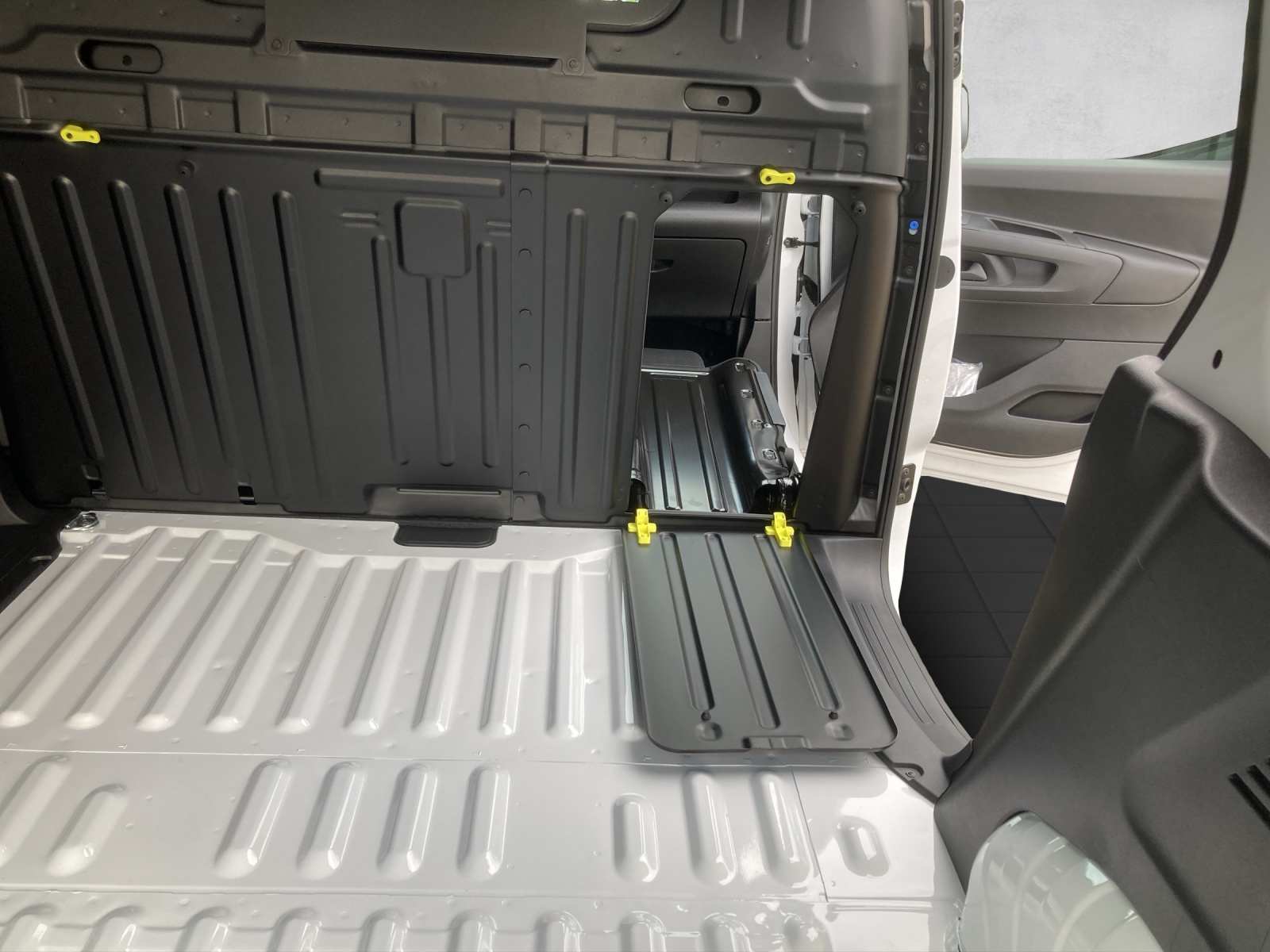 CITROEN Berlingo Van M 1.2 Pure Tech 110 s/s-image-8