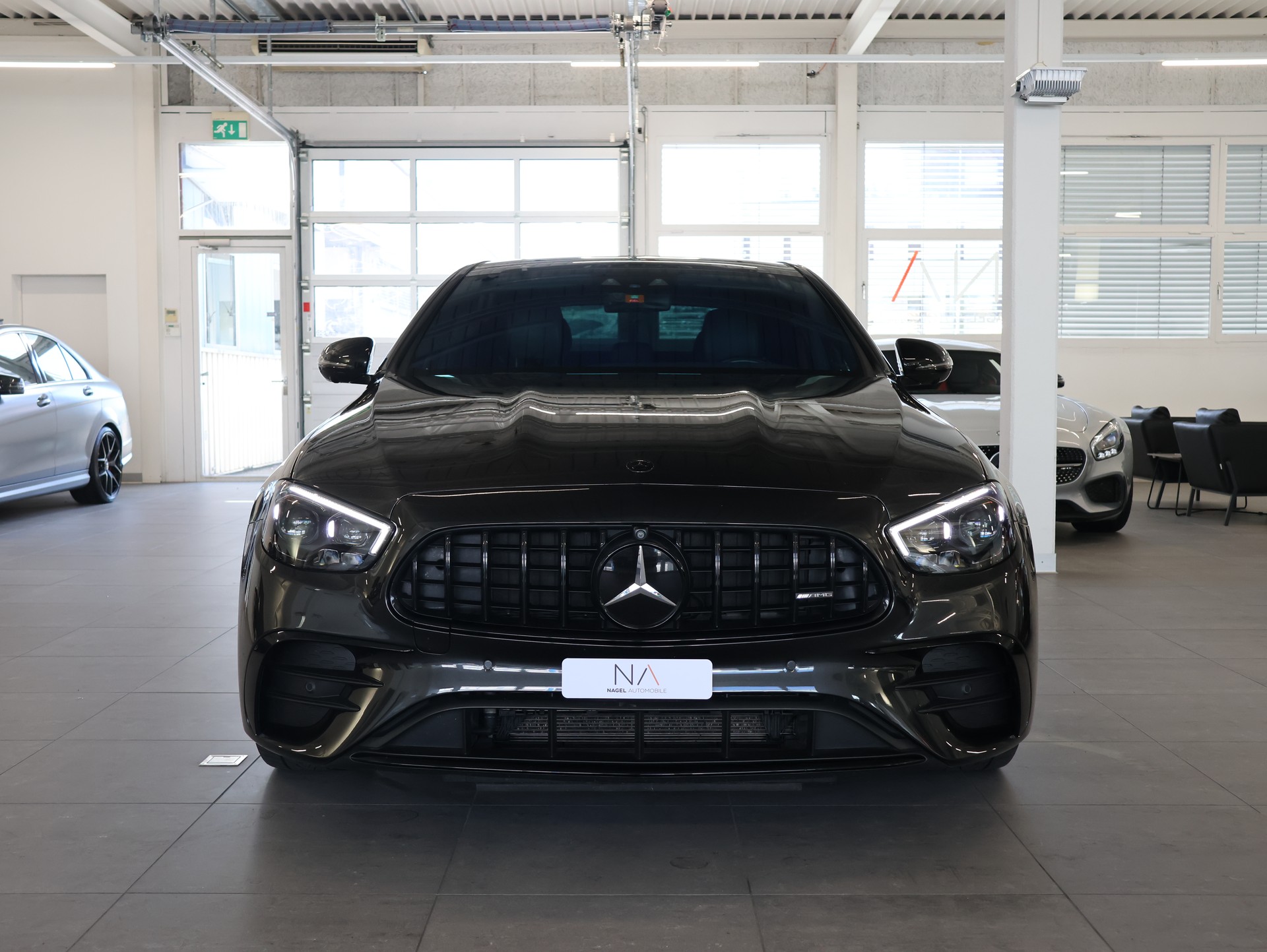MERCEDES-BENZ AMG E 53 4Matic+ Speedshift 9G-TCT *360 Kamera* *Panoramadach* *Burmester*-image-2