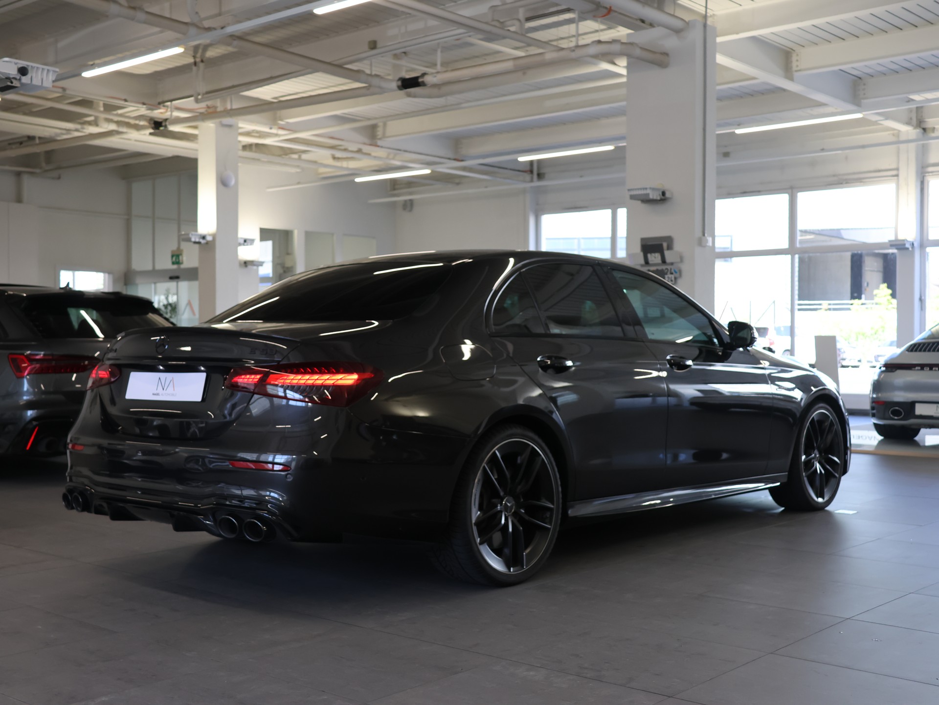 MERCEDES-BENZ AMG E 53 4Matic+ Speedshift 9G-TCT *360 Kamera* *Panoramadach* *Burmester*-image-5