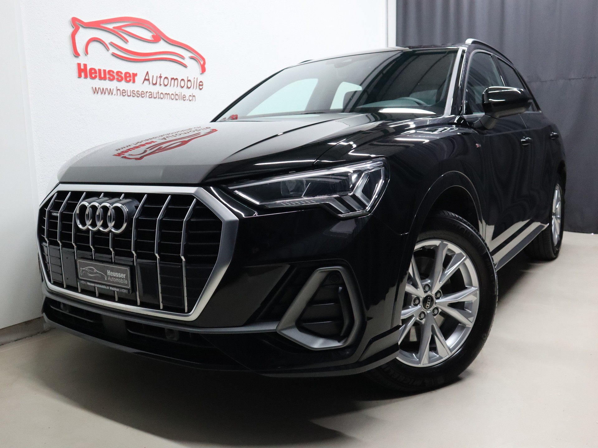 AUDI Q3 40 TFSI S Line quattro S-tronic - Virtual Cockpit Plus - LED - Navi - Leder - Kamera - 190 PS-image-0