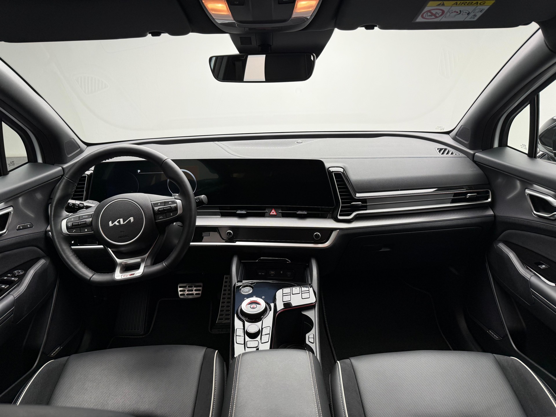 KIA Sportage 1.6 T-GDi PHEV GT-Line-image-8