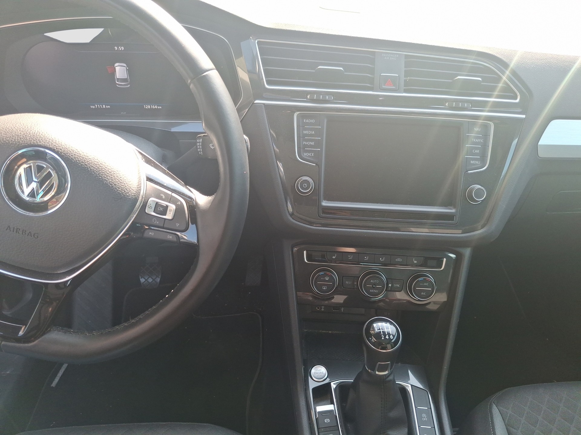 VW Tiguan 1.4TSI Comfortline 4Motion-image-7