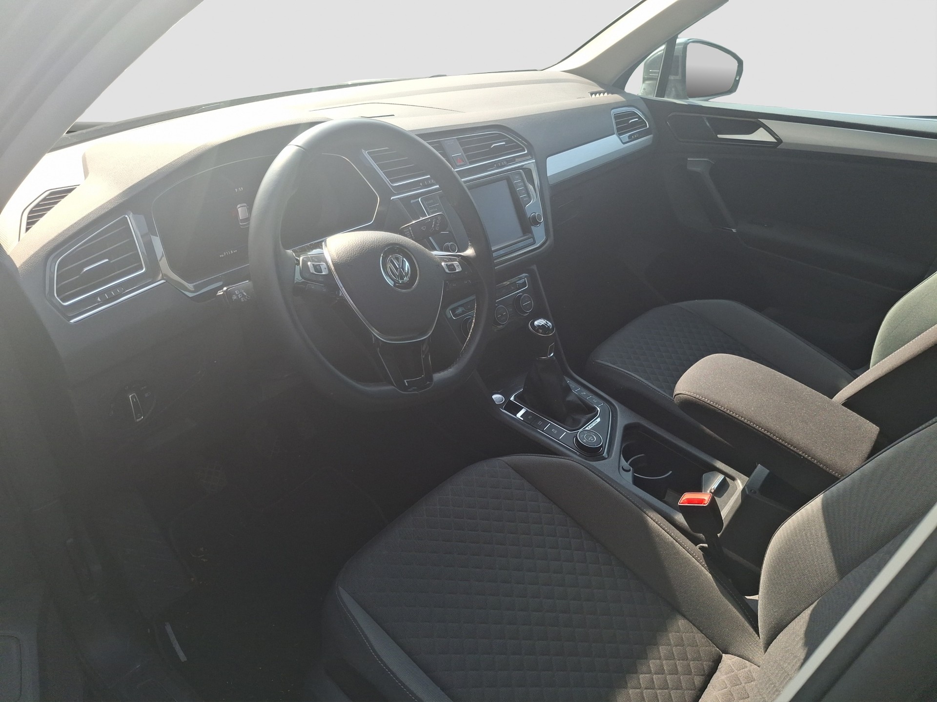 VW Tiguan 1.4TSI Comfortline 4Motion-image-6