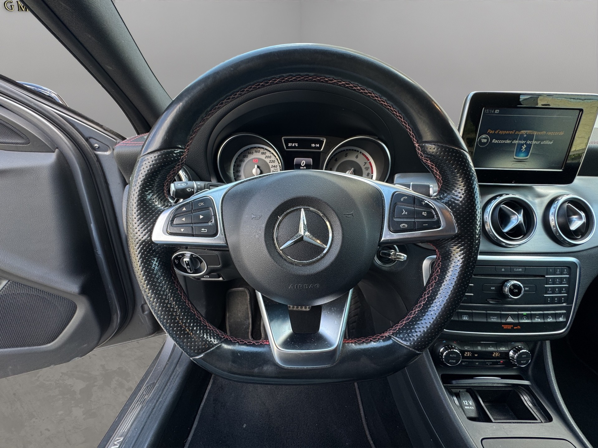 MERCEDES-BENZ GLA 250 AMG Line 4Matic 7G-DCT-image-8