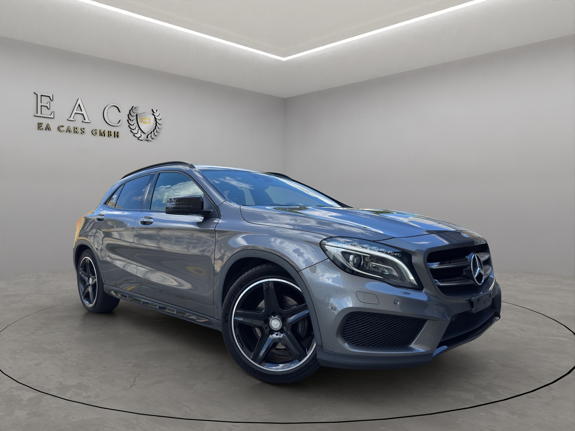 MERCEDES-BENZ GLA 250 AMG Line 4Matic 7G-DCT-image-6