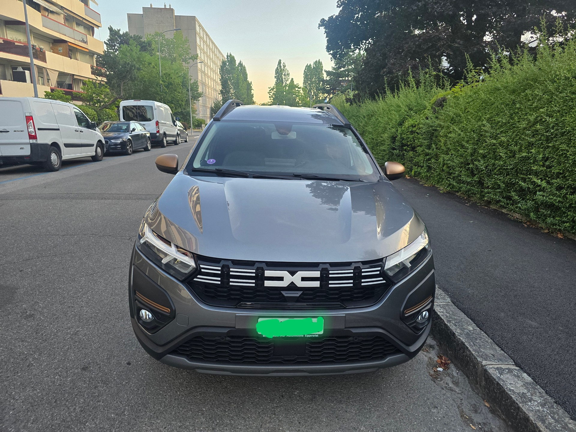 DACIA 1.6 Hybrid Extreme 7P-image-4