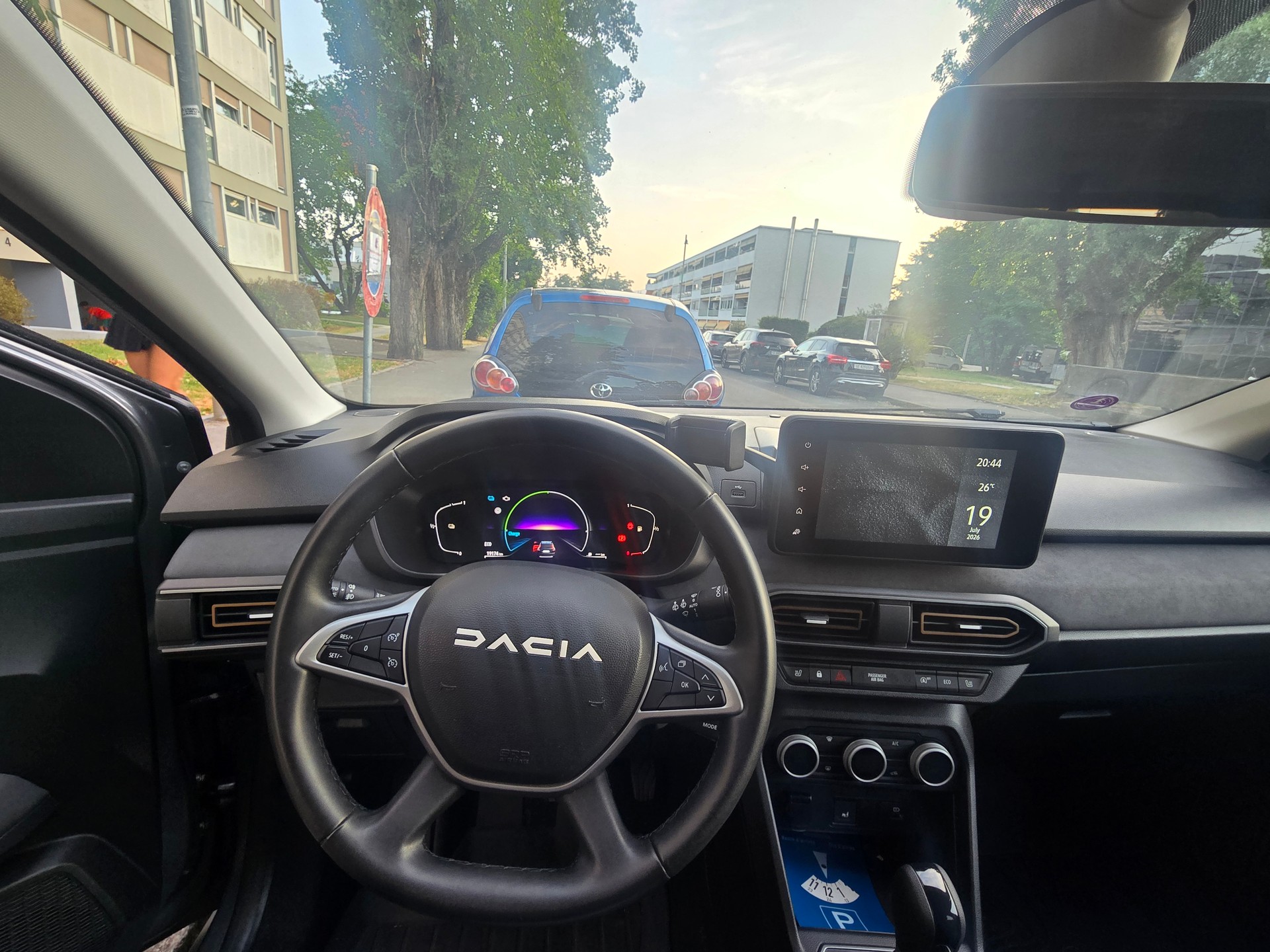 DACIA 1.6 Hybrid Extreme 7P-image-0