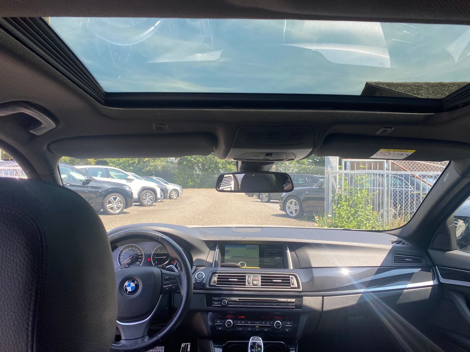 BMW 525d xDrive Luxury Line Steptronic-image-8
