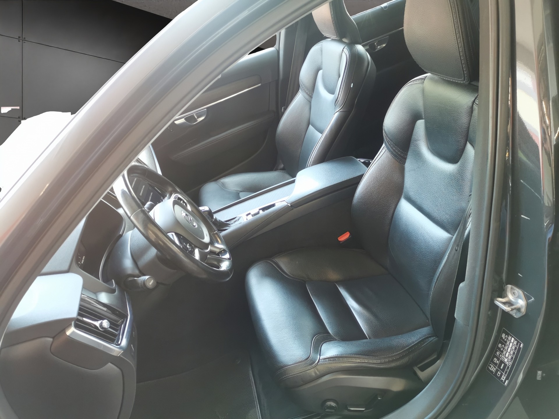 VOLVO V90 Cross Country D5 AWD Geartronic Powerpulse-image-13