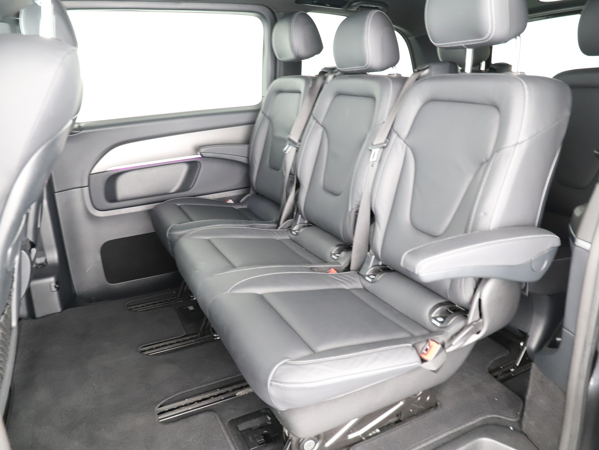 MERCEDES-BENZ V 300 d Avantgarde kurz-image-5